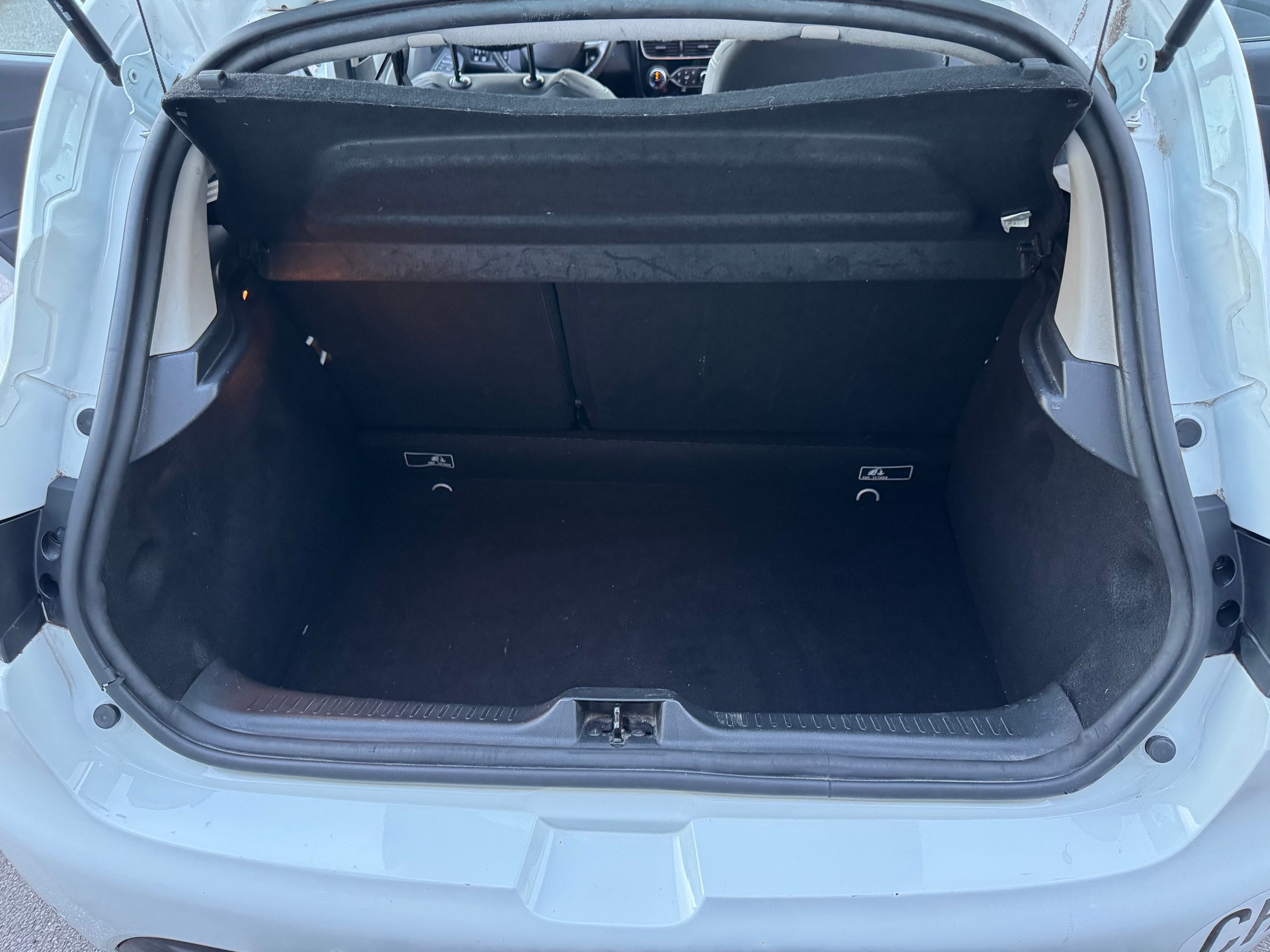 RENAULT Clio 1.5 dCi Business Line-image-17