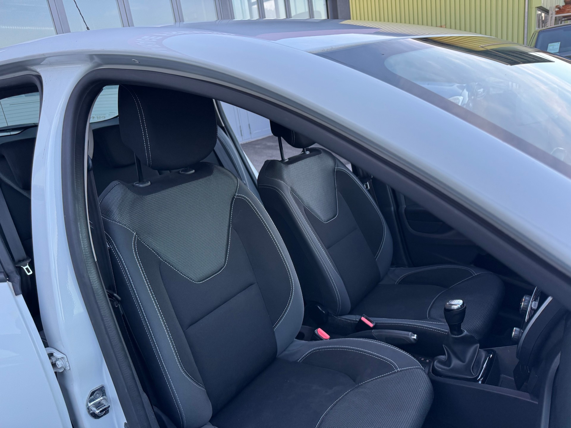 RENAULT Clio 1.5 dCi Business Line-image-14