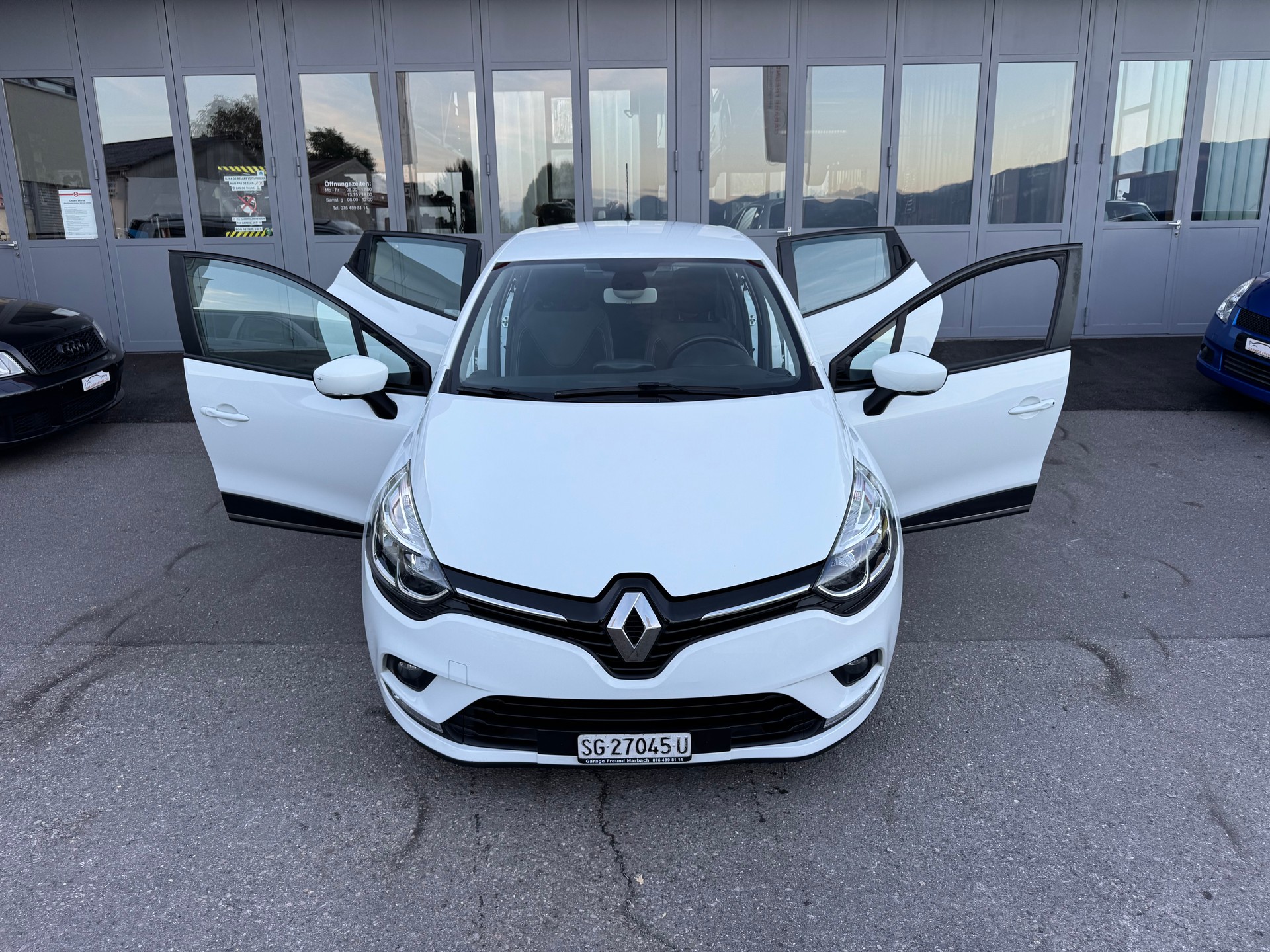 RENAULT Clio 1.5 dCi Business Line-image-11
