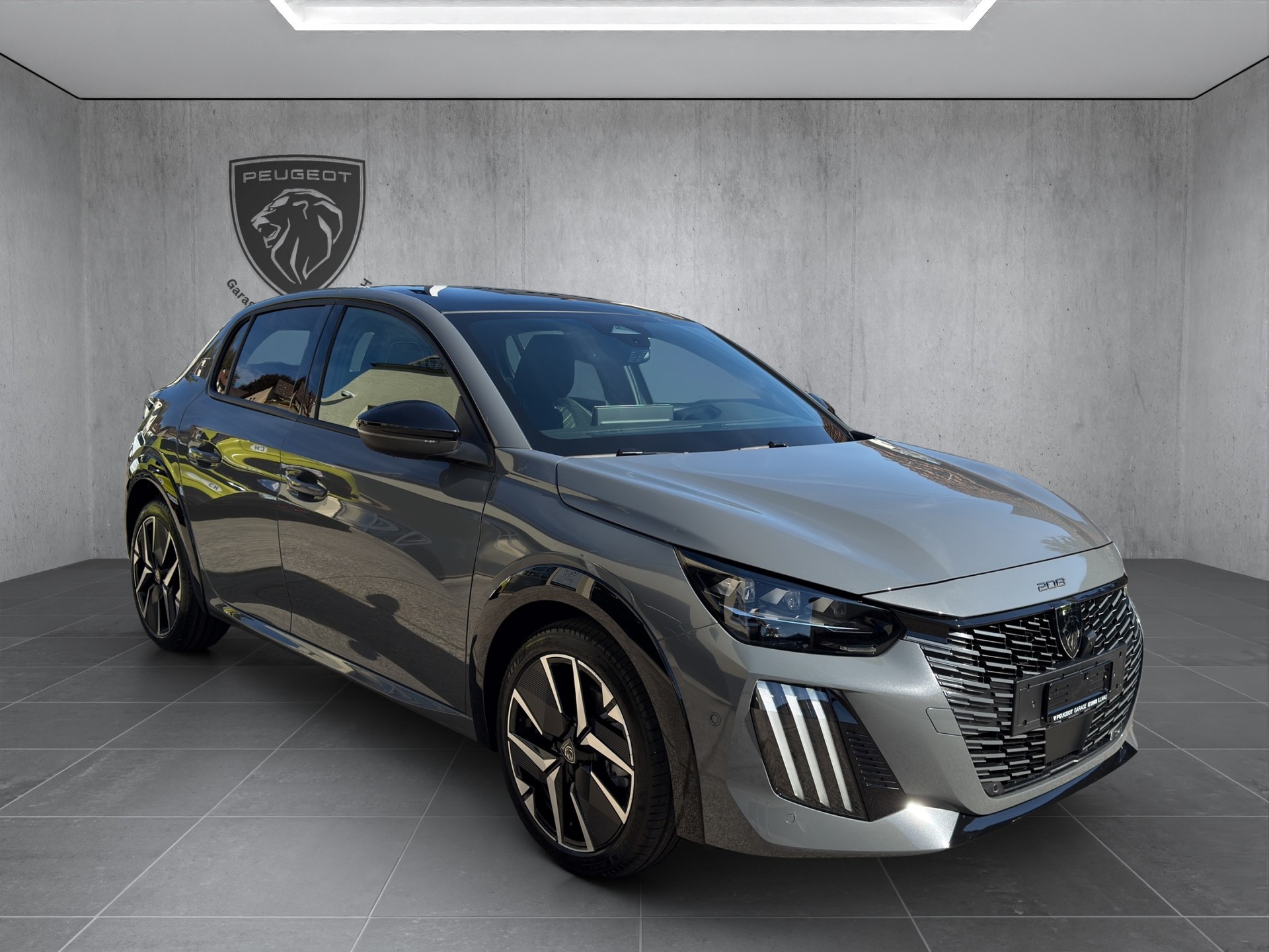 PEUGEOT 208 1.2 Hybrid 145 GT Exclusive-showroom-element-2