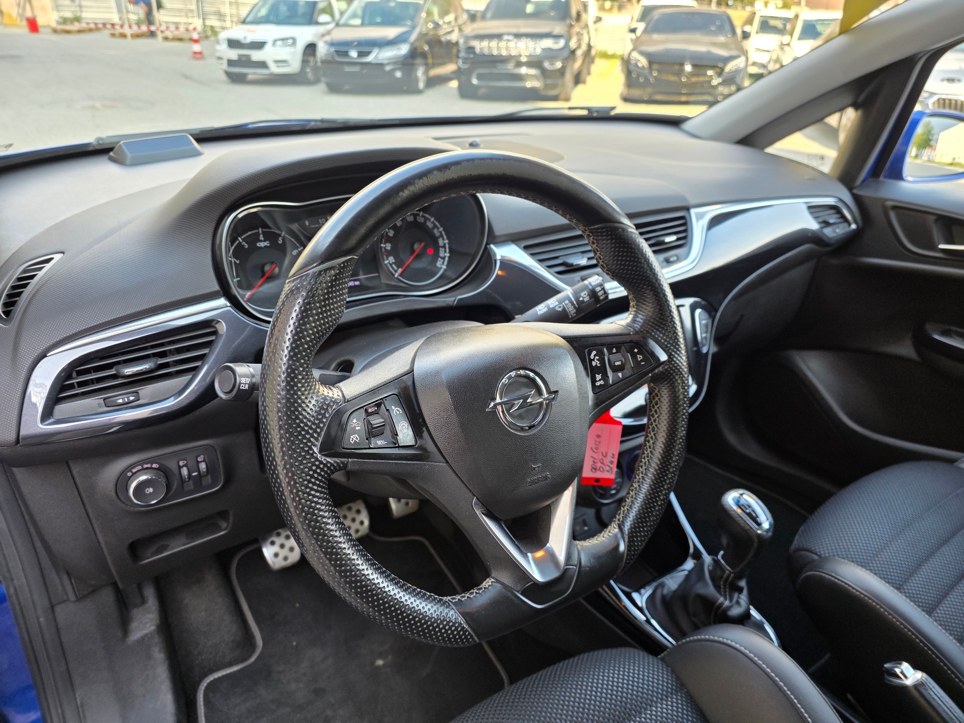 OPEL Corsa 1.6 Turbo OPC SPORT-image-17