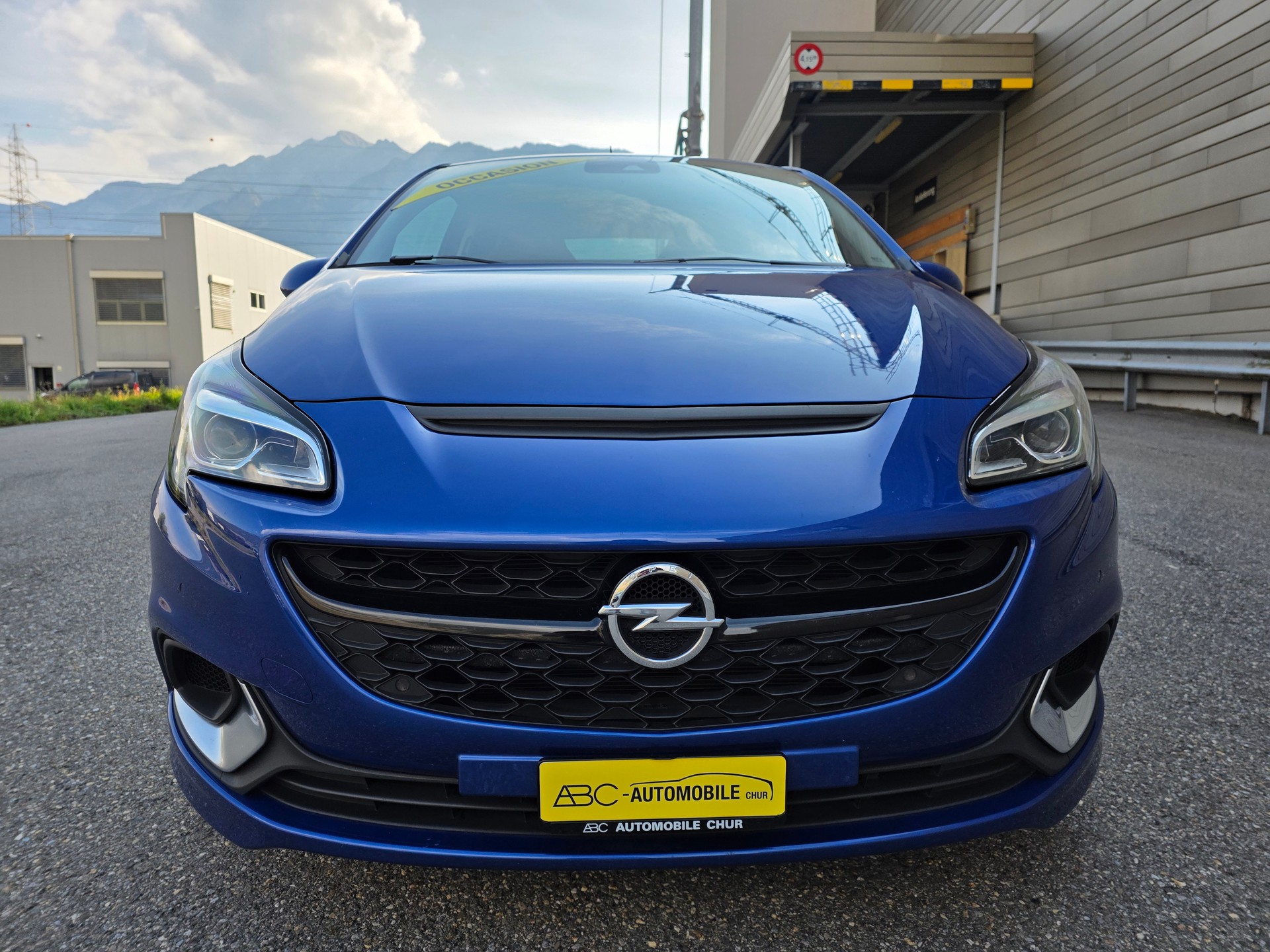 OPEL Corsa 1.6 Turbo OPC SPORT-image-1