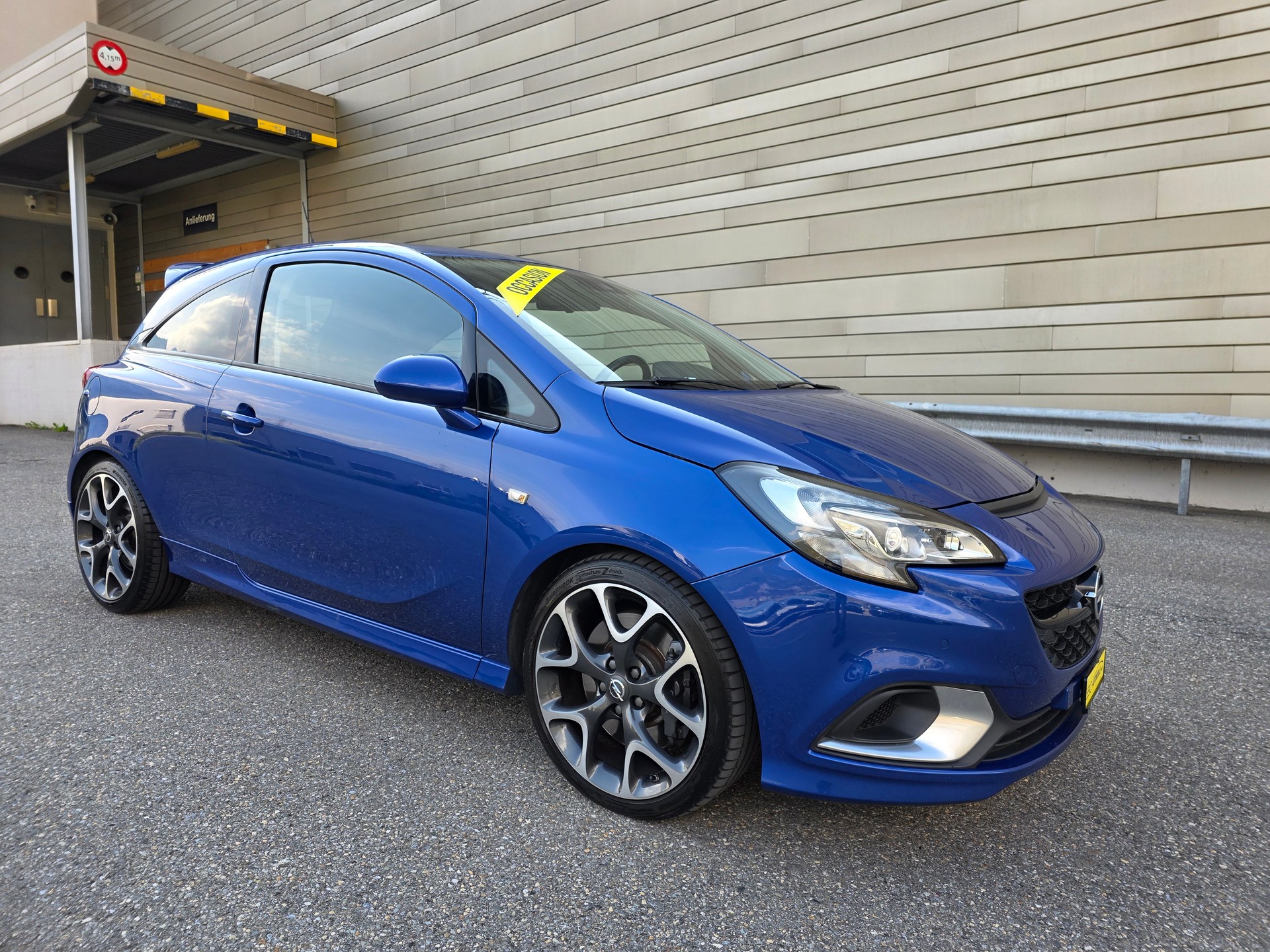 OPEL Corsa 1.6 Turbo OPC SPORT-image-2