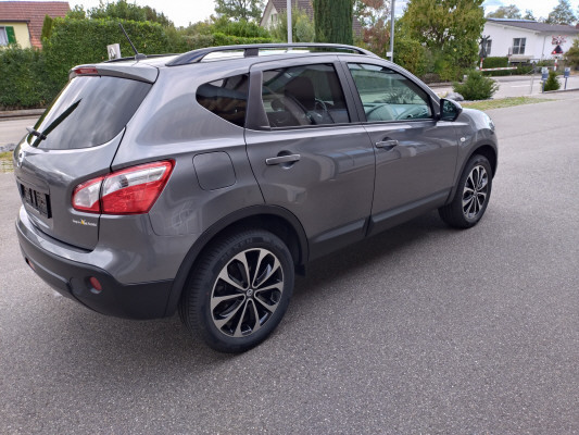 NISSAN Qashqai 2.0i 4WD 360-image-3