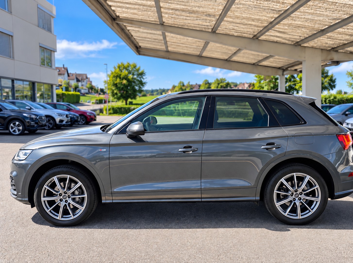 AUDI 2.0 50 TFSI e S Line quattro S-Tronic-image-2