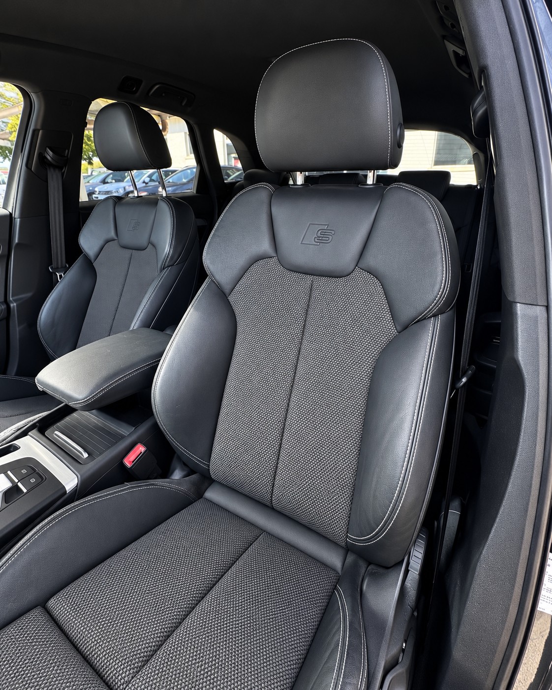 AUDI 2.0 50 TFSI e S Line quattro S-Tronic-image-5
