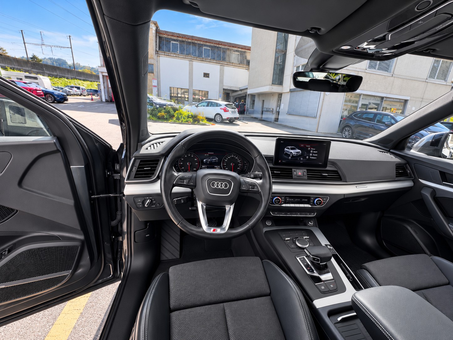AUDI 2.0 50 TFSI e S Line quattro S-Tronic-image-4