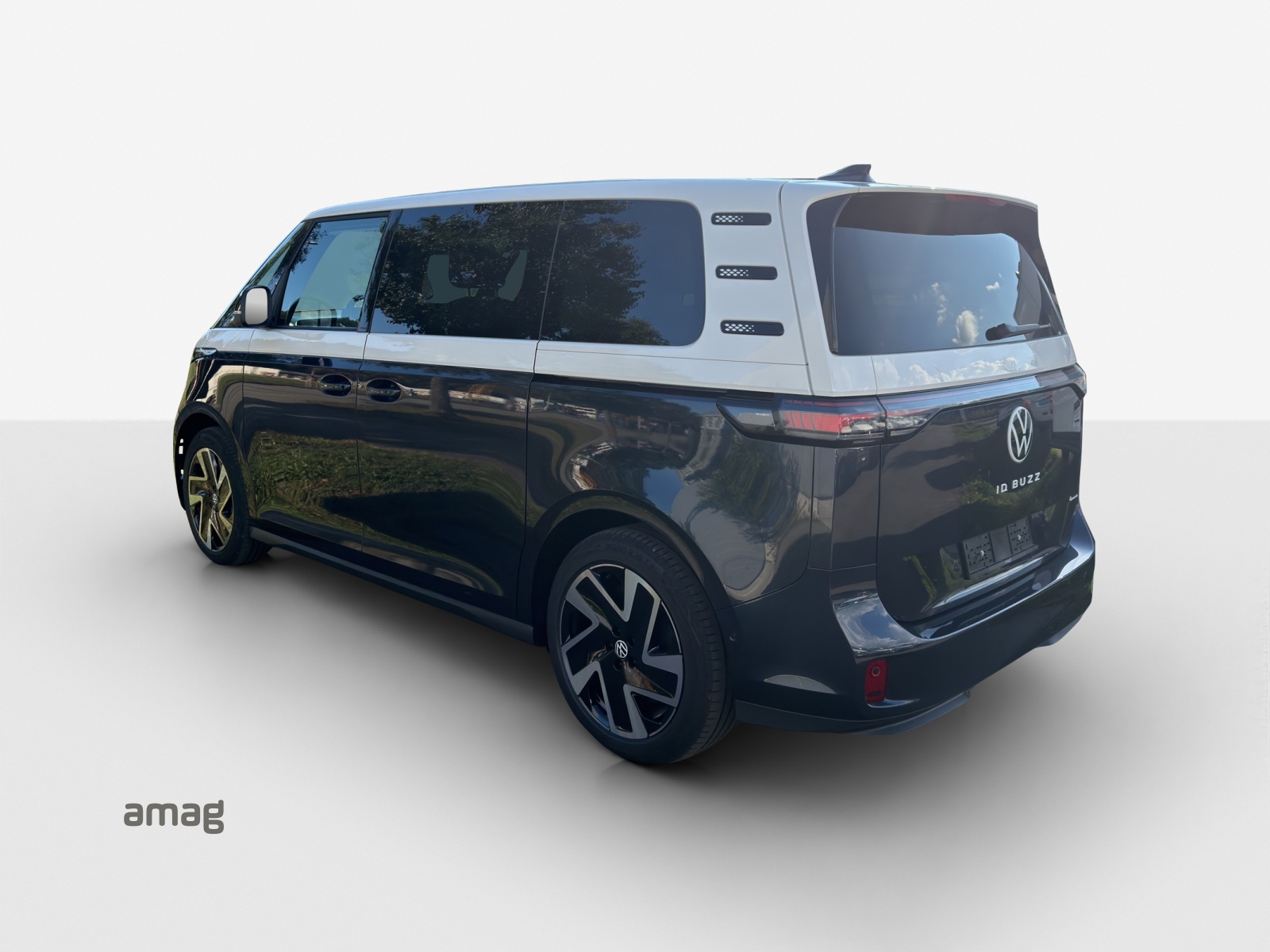 VW ID. Buzz Pro 4Motion NWB 79/84kWh 2988mm-image-2