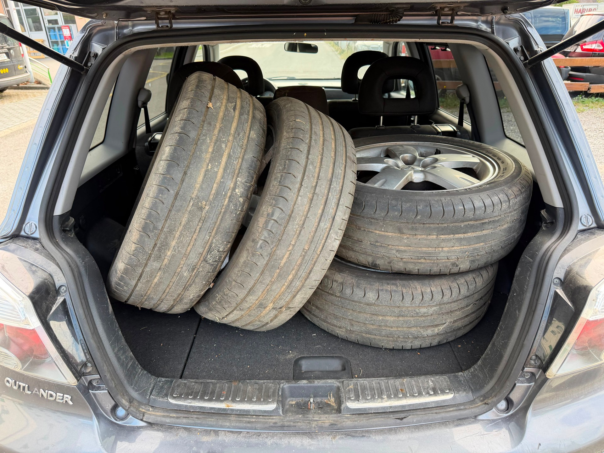 MITSUBISHI Outlander 2.4 16V Ralliart-image-4