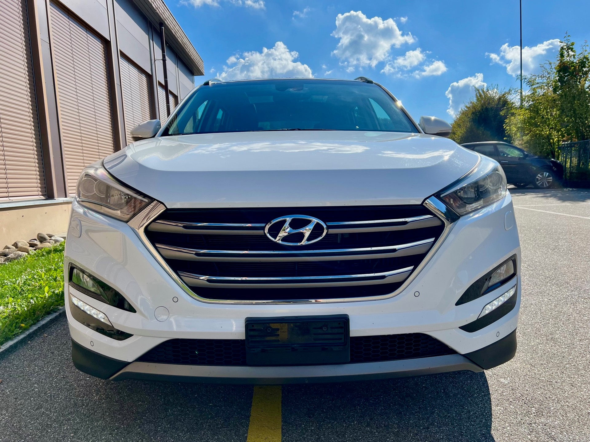HYUNDAI Tucson 1.6 TGDI Vertex 4WD Automatic-image-3