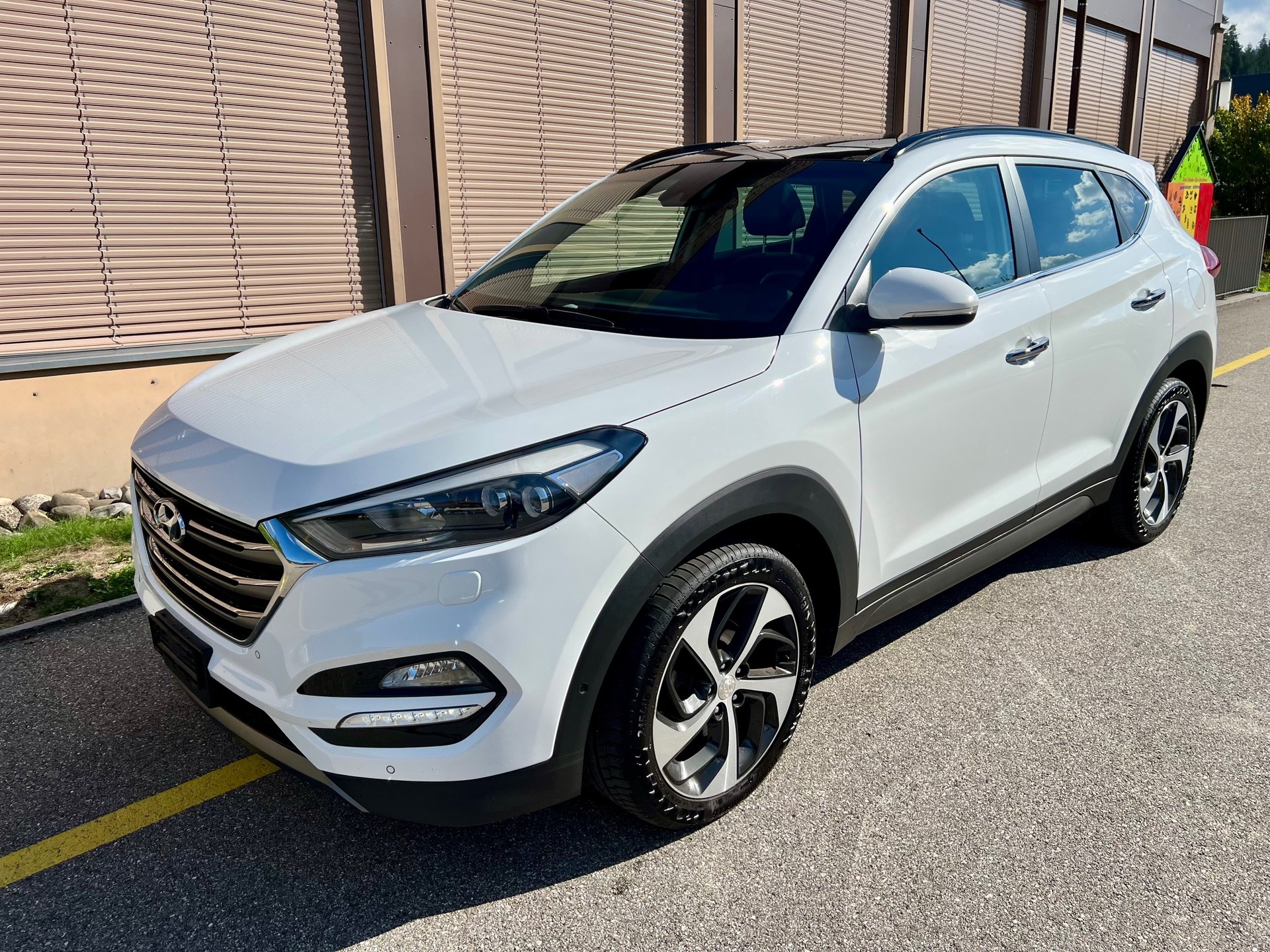 HYUNDAI Tucson 1.6 TGDI Vertex 4WD Automatic-image-2
