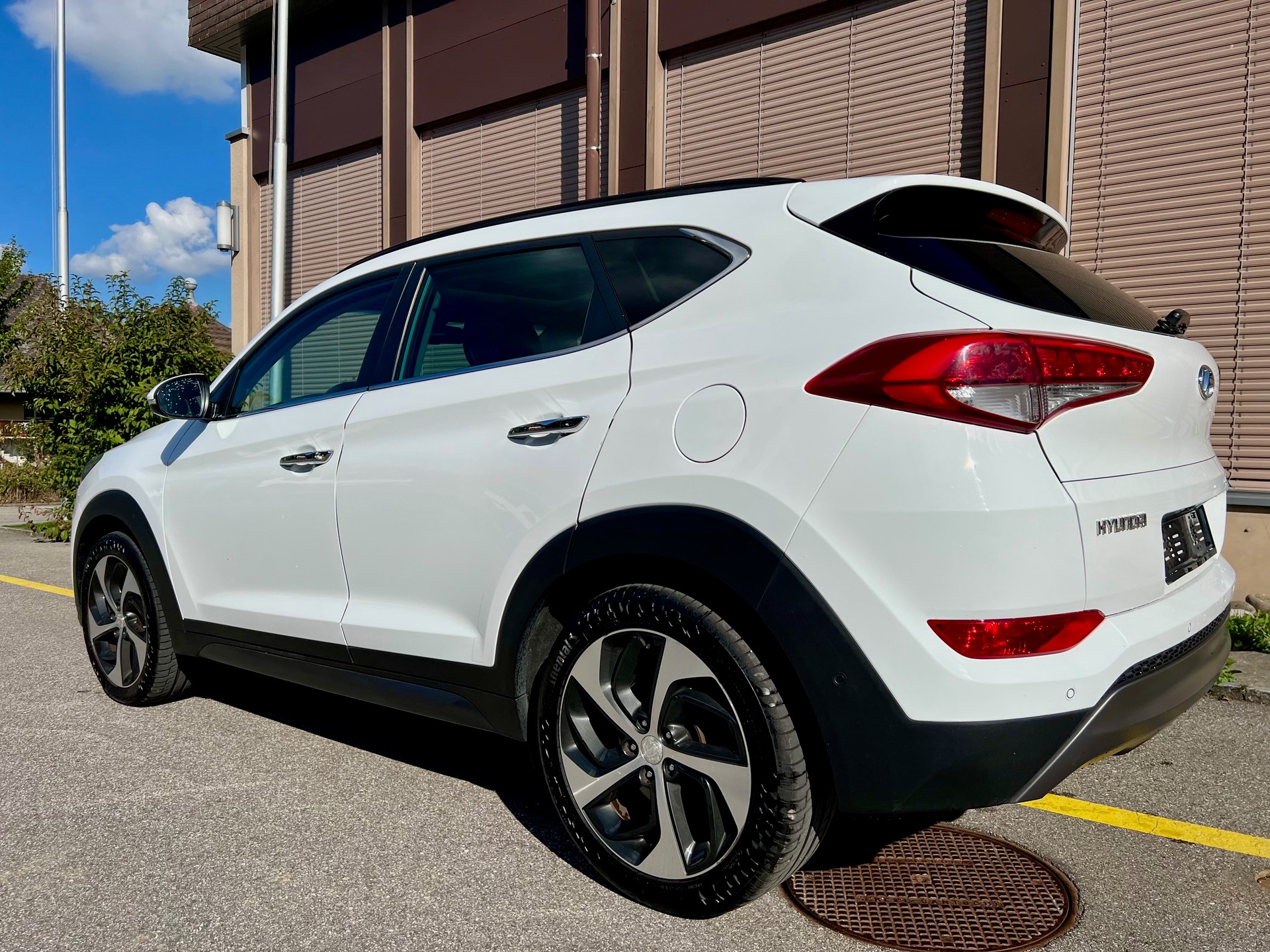 HYUNDAI Tucson 1.6 TGDI Vertex 4WD Automatic-image-6