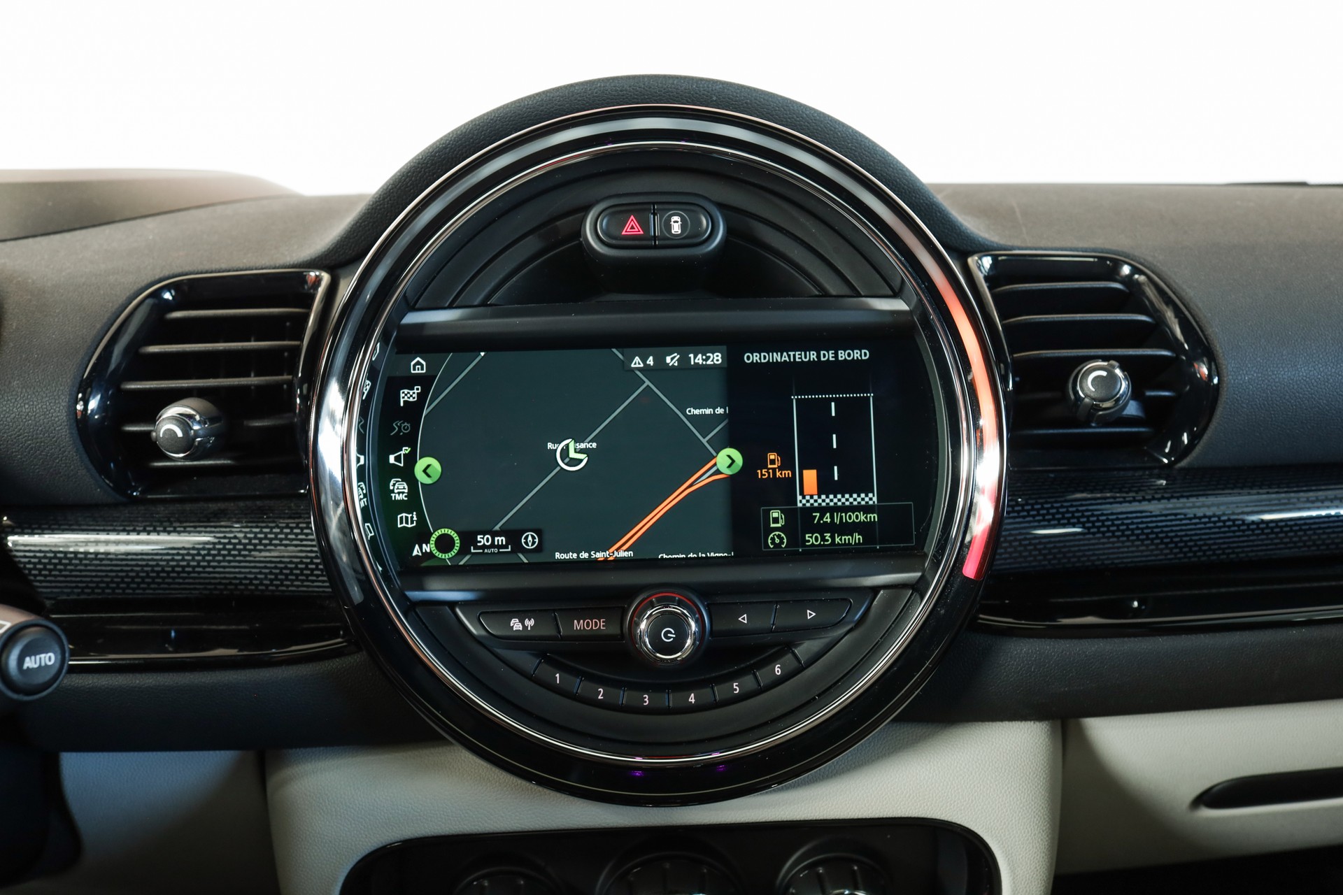 MINI Clubman Cooper S ALL4 Steptronic • Toit panoramique • Head-up Display • Harman Kardon-image-15