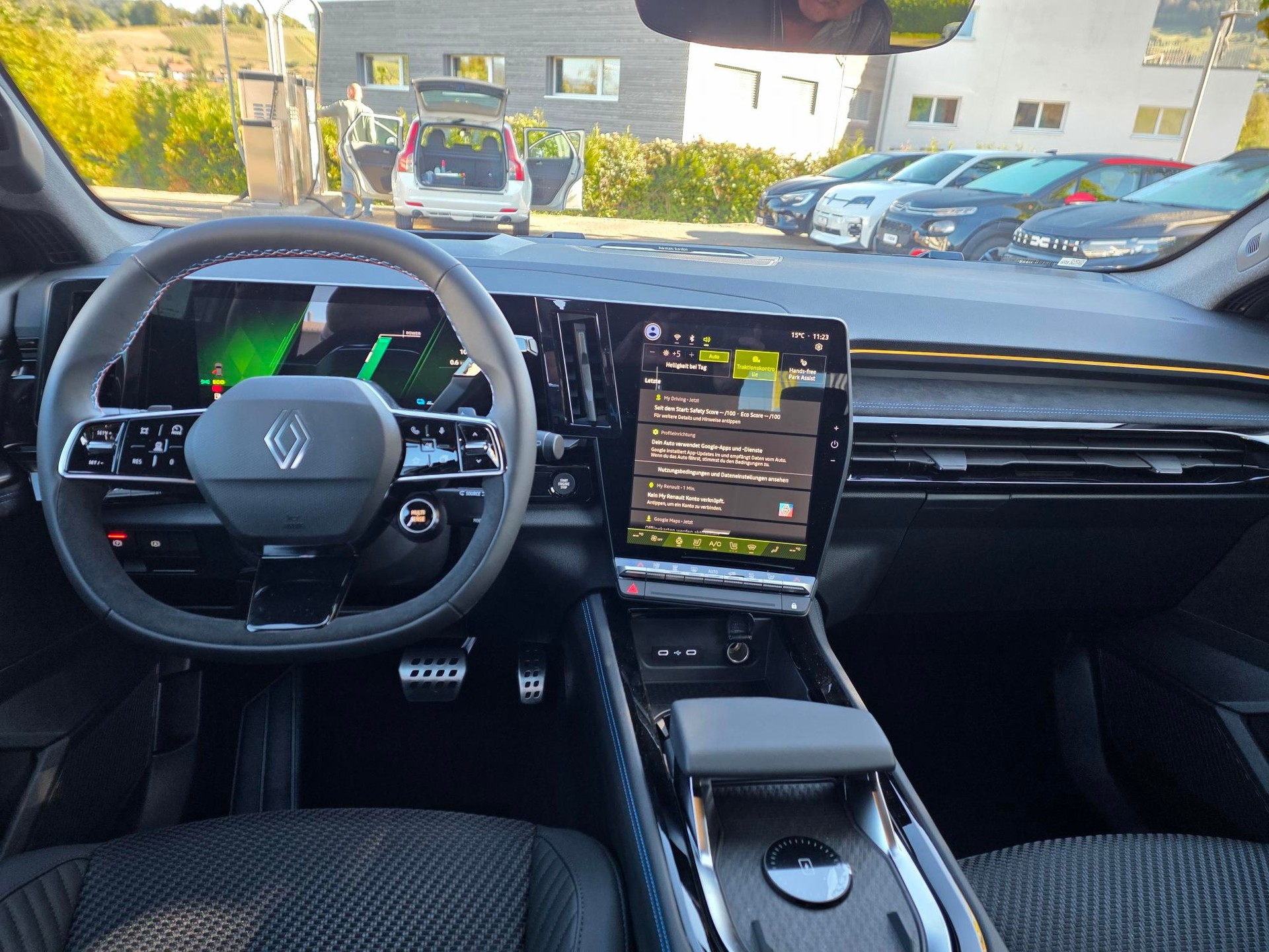 RENAULT Austral 1.2 E-Tech esprit Alpine-image-7