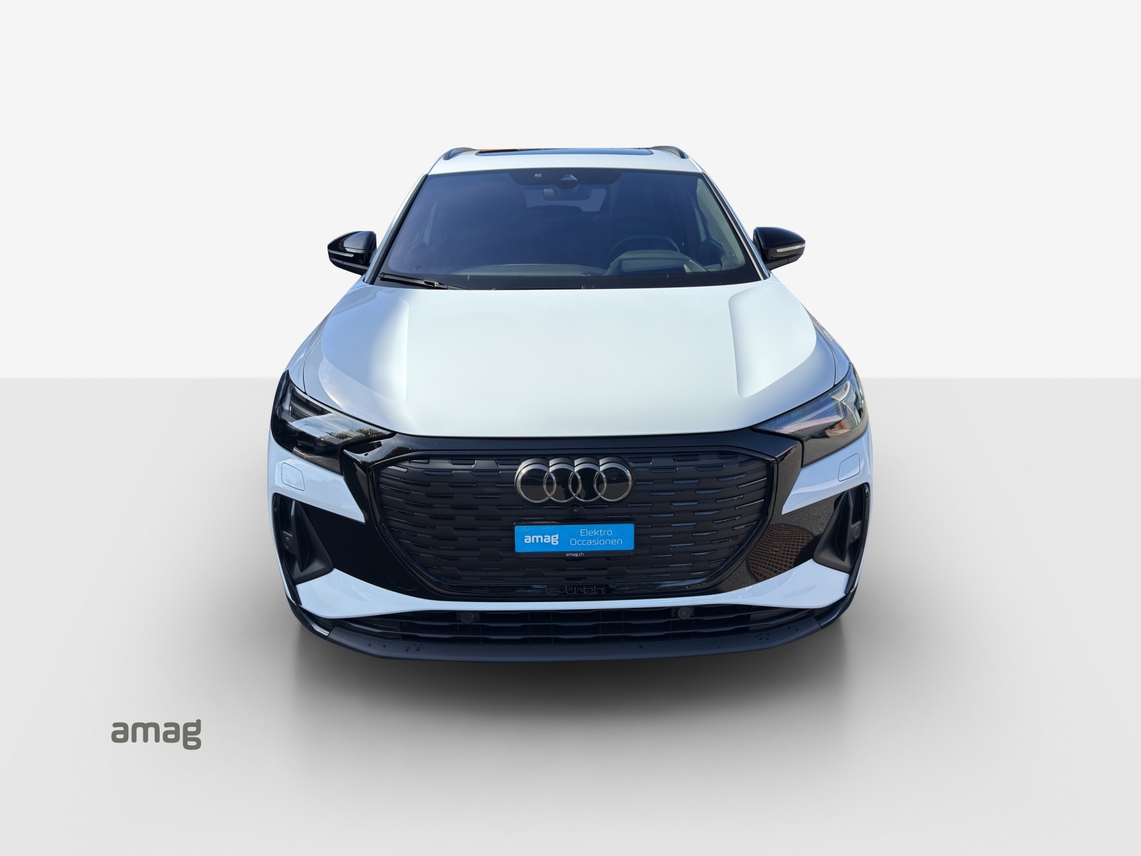 AUDI Q4 e-tron 55 quattro-image-6