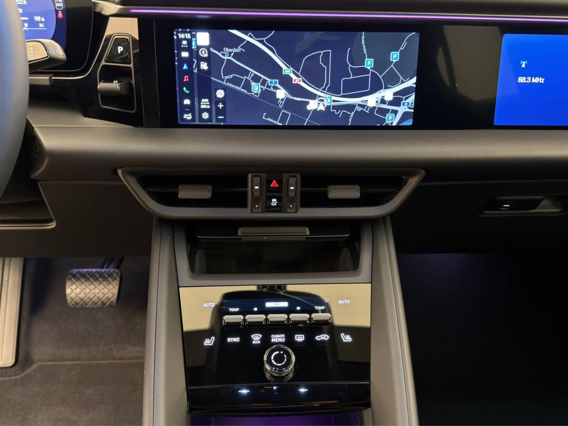 PORSCHE Macan 4-image-22