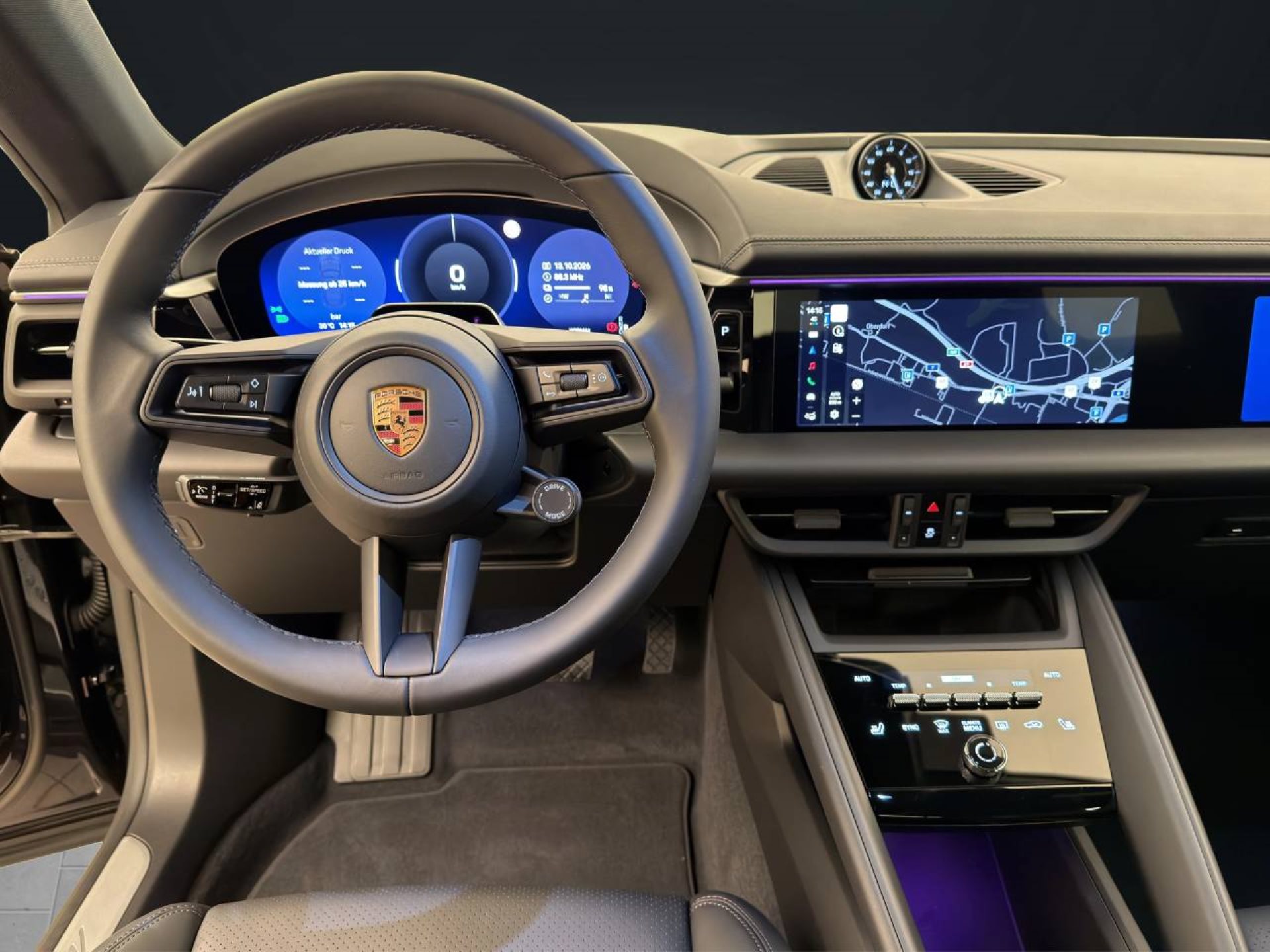 PORSCHE Macan 4-image-15