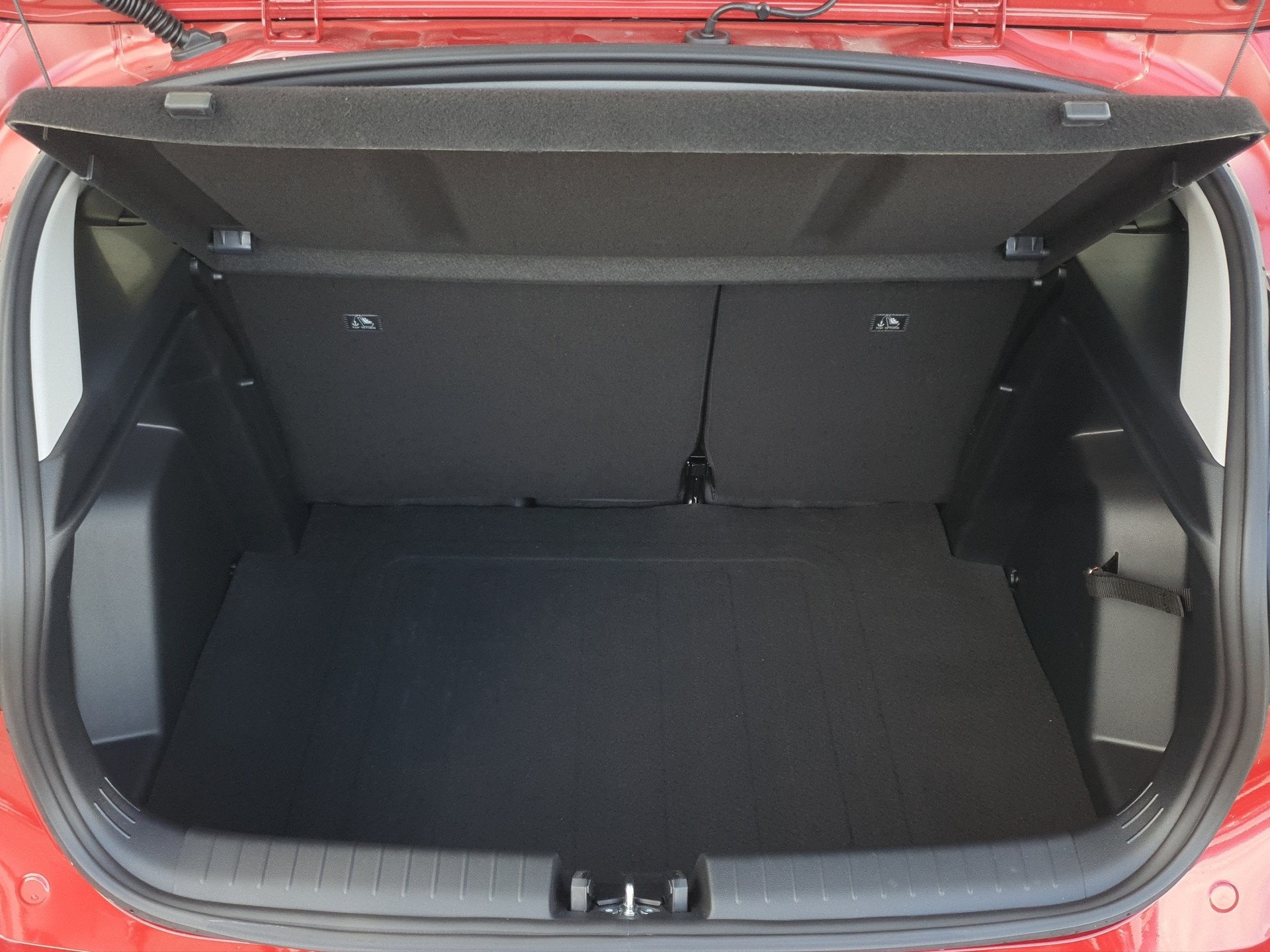 HYUNDAI Bayon 1.0 T-GDi Amplia Auto.-image-12