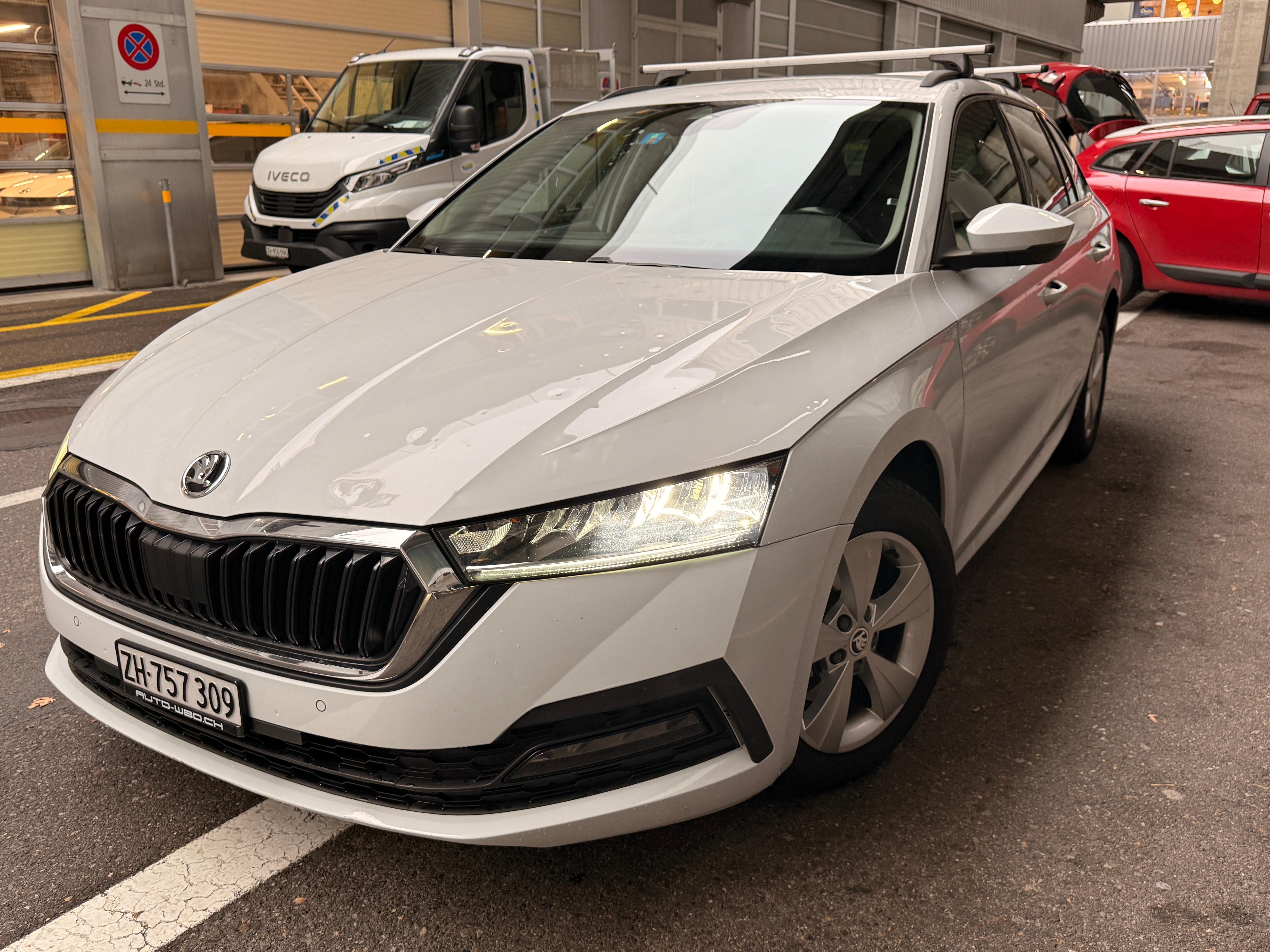 Car photo