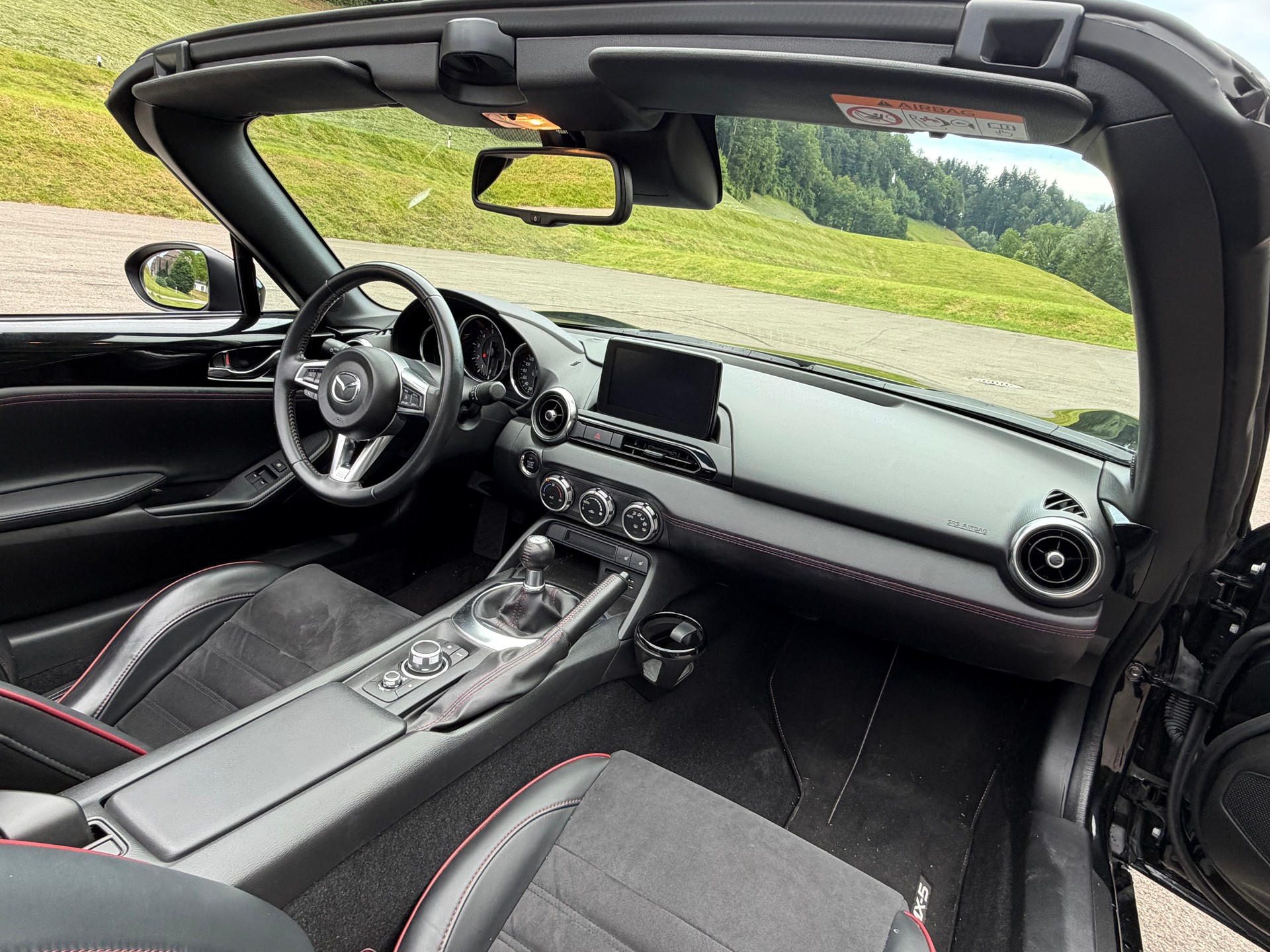 MAZDA 2.0 Revolution-image-11