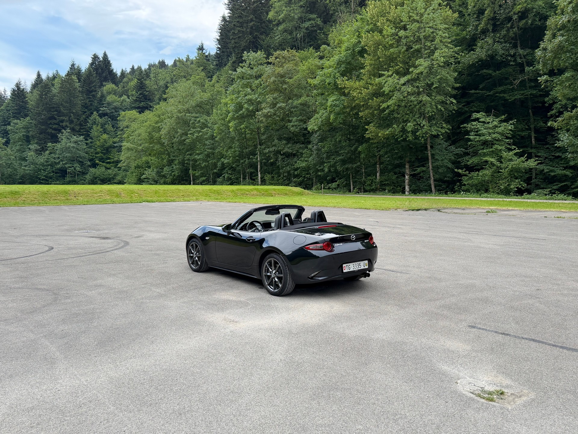 MAZDA 2.0 Revolution-image-6