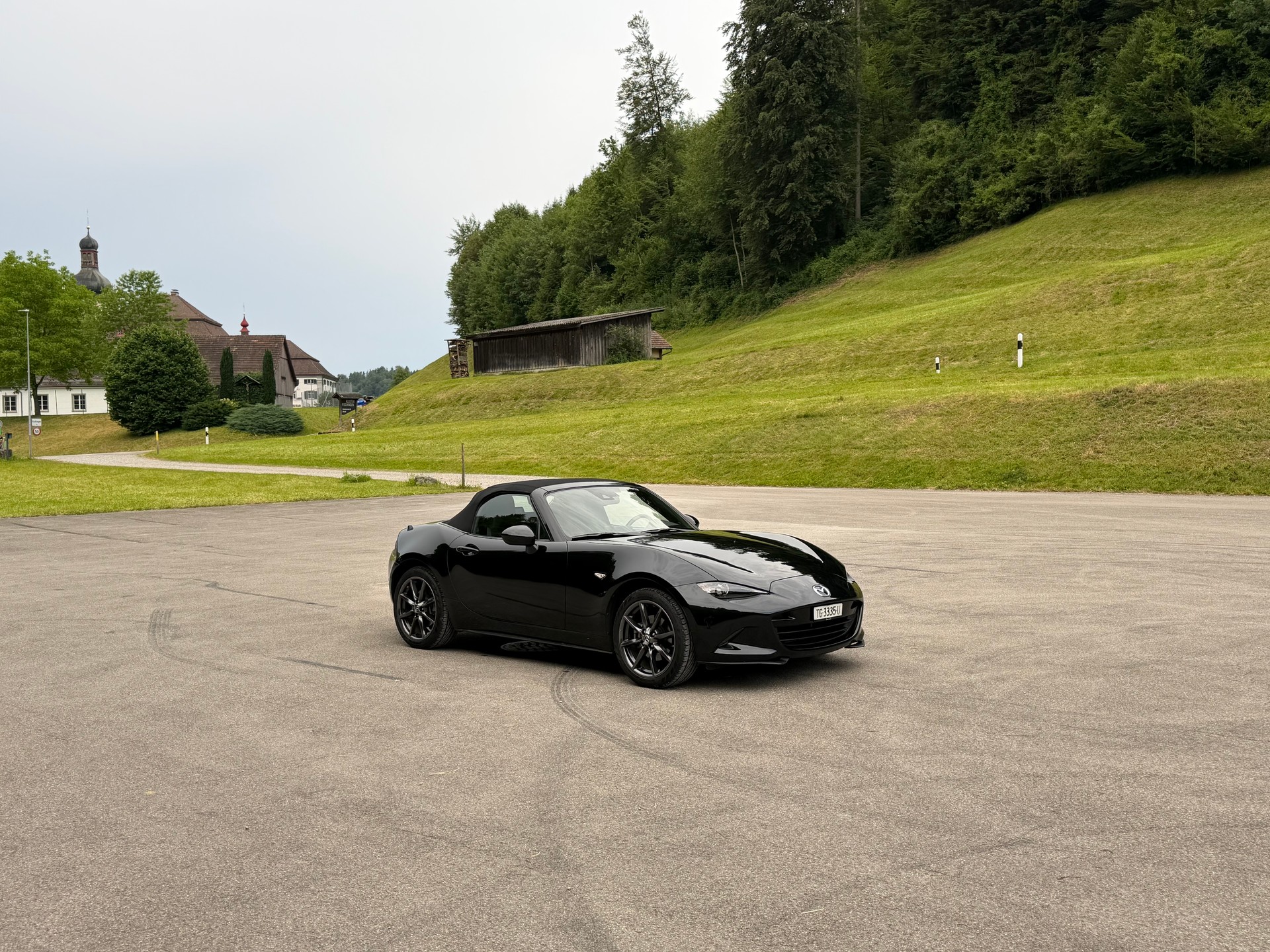 MAZDA 2.0 Revolution-image-0