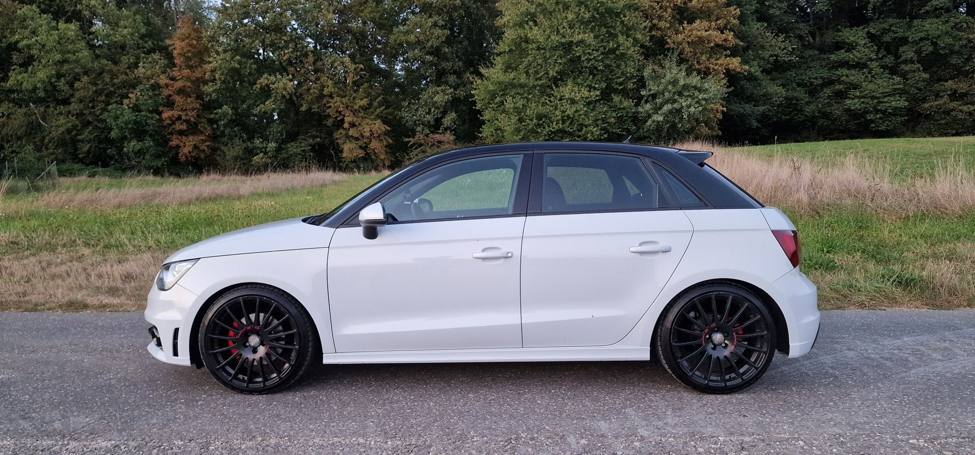 AUDI A1 Sportback Sport 1.4 TFSI Ambition S-tronic-image-7
