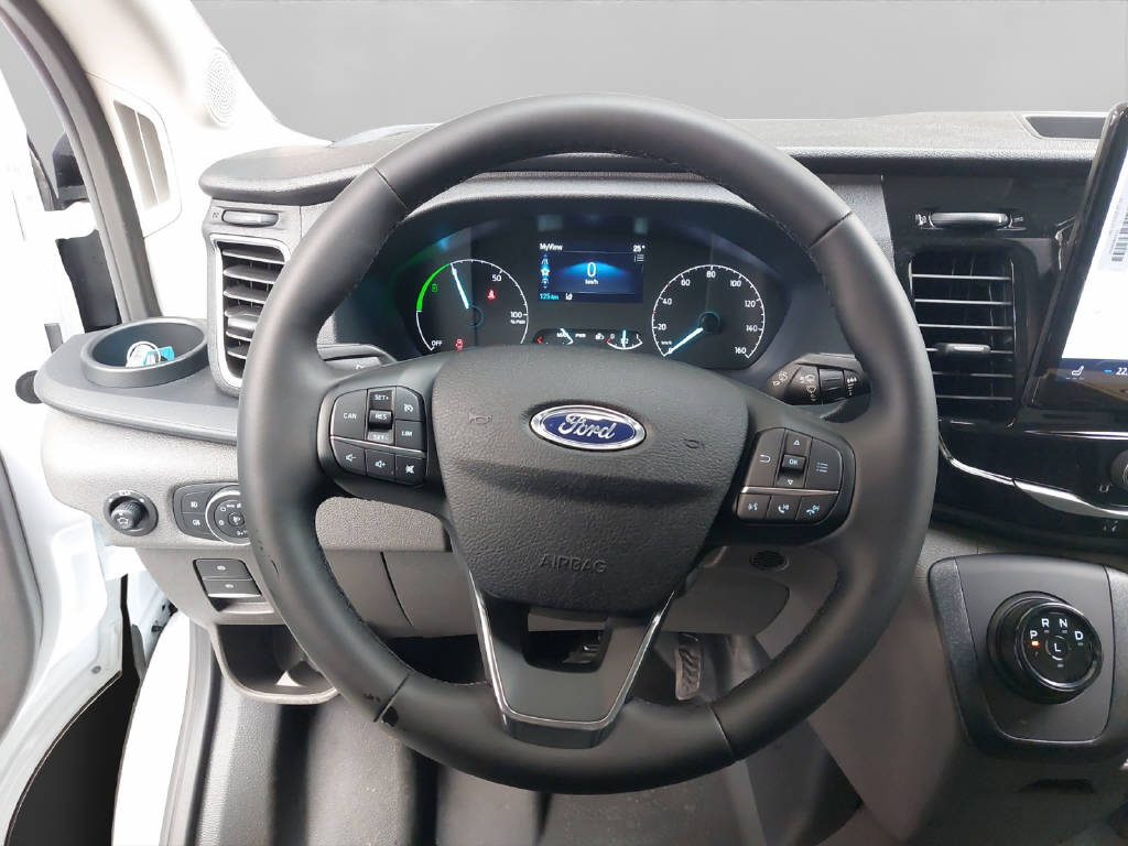 FORD E-Transit Van 350 L3H2 67kWh Trend-image-5