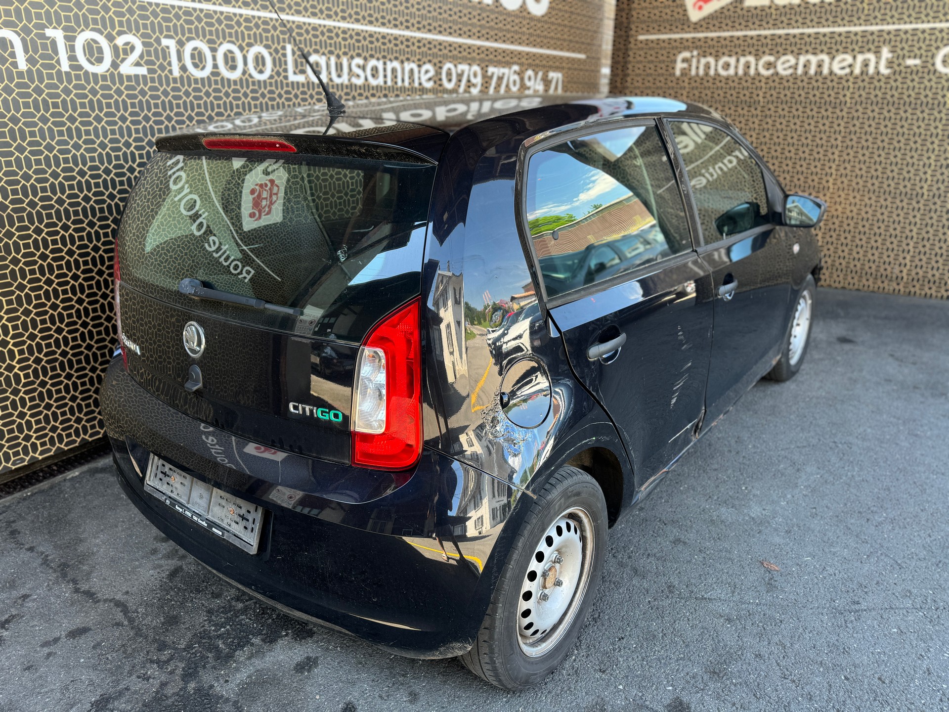 SKODA Citigo 1.0 G-tec Ambition-image-3