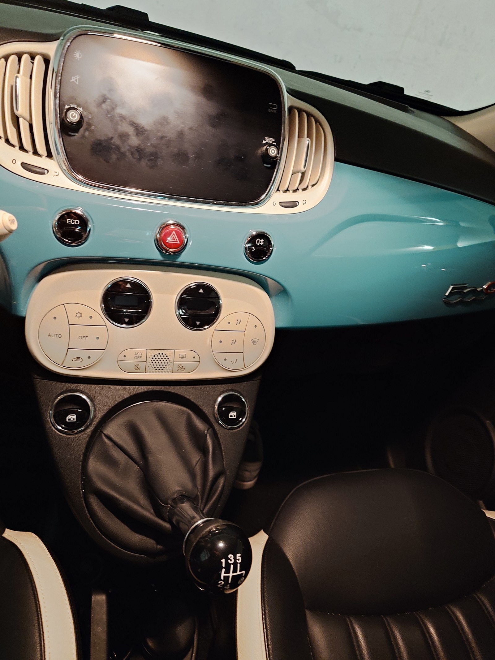 FIAT 500 0.9 Twinair Anniversario ( Sommerferien Deal bis 15.8.2026)-image-6