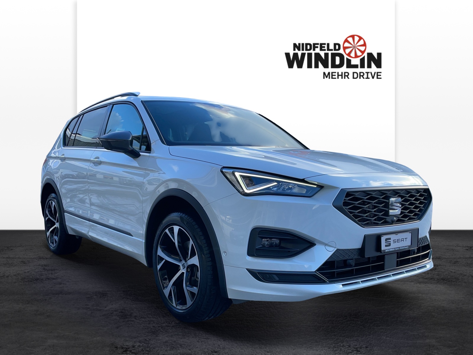 SEAT Tarraco 1.4 e-HYBRID DSG Move FR-image-0