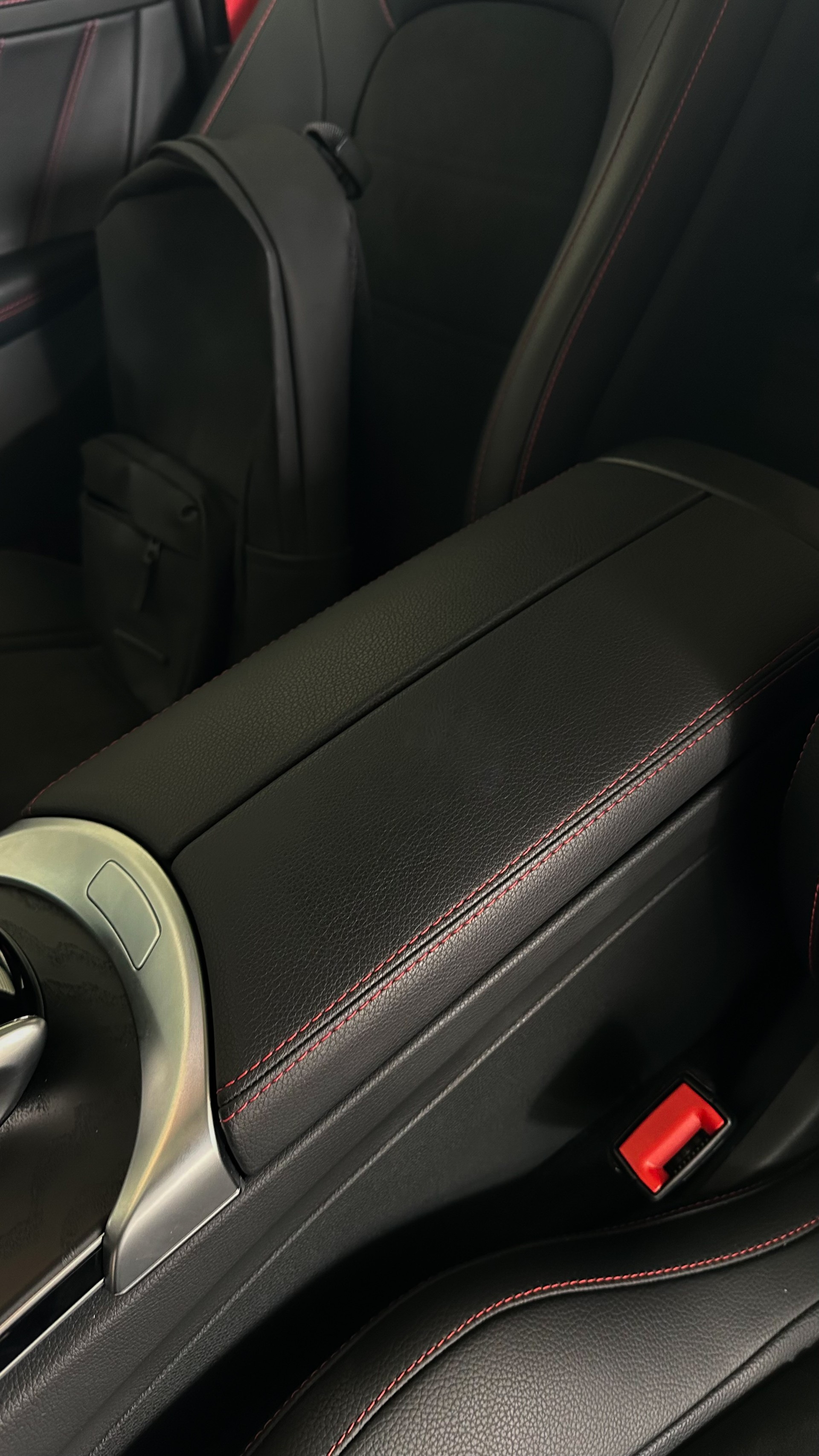 MERCEDES-BENZ C 43 AMG 4Matic 9G-tronic-image-14