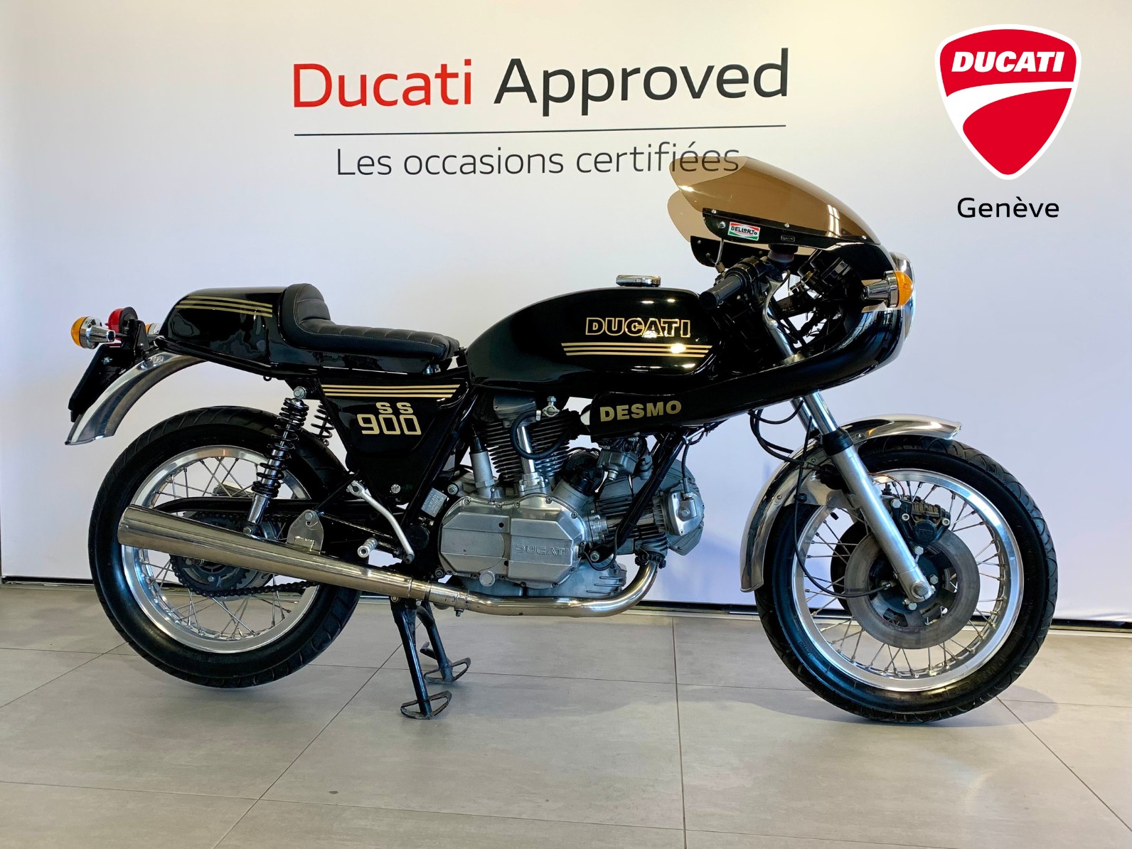 DUCATI DUCATI 900 SS