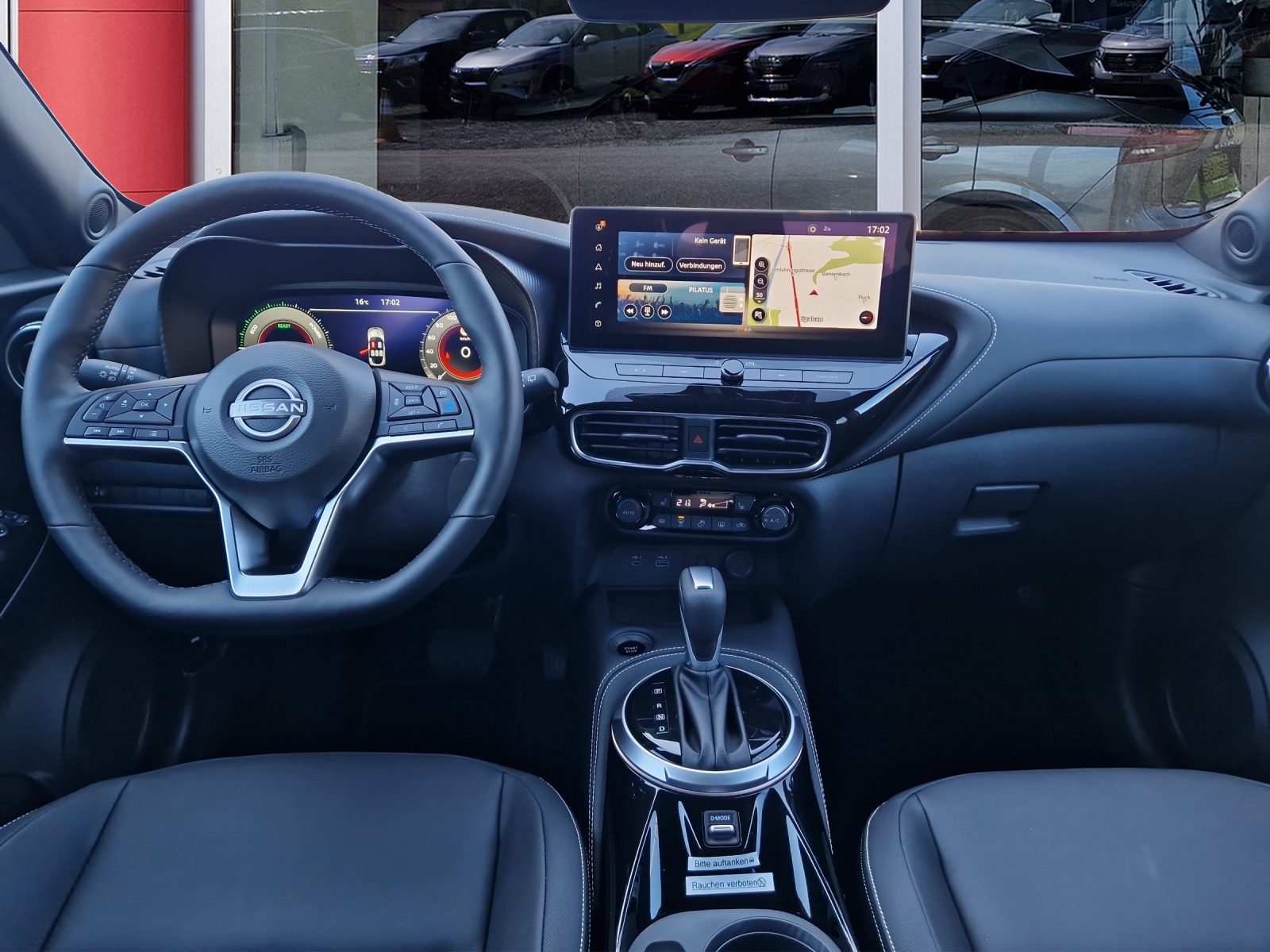 NISSAN Juke 1.6 FHEV Tekna-image-9