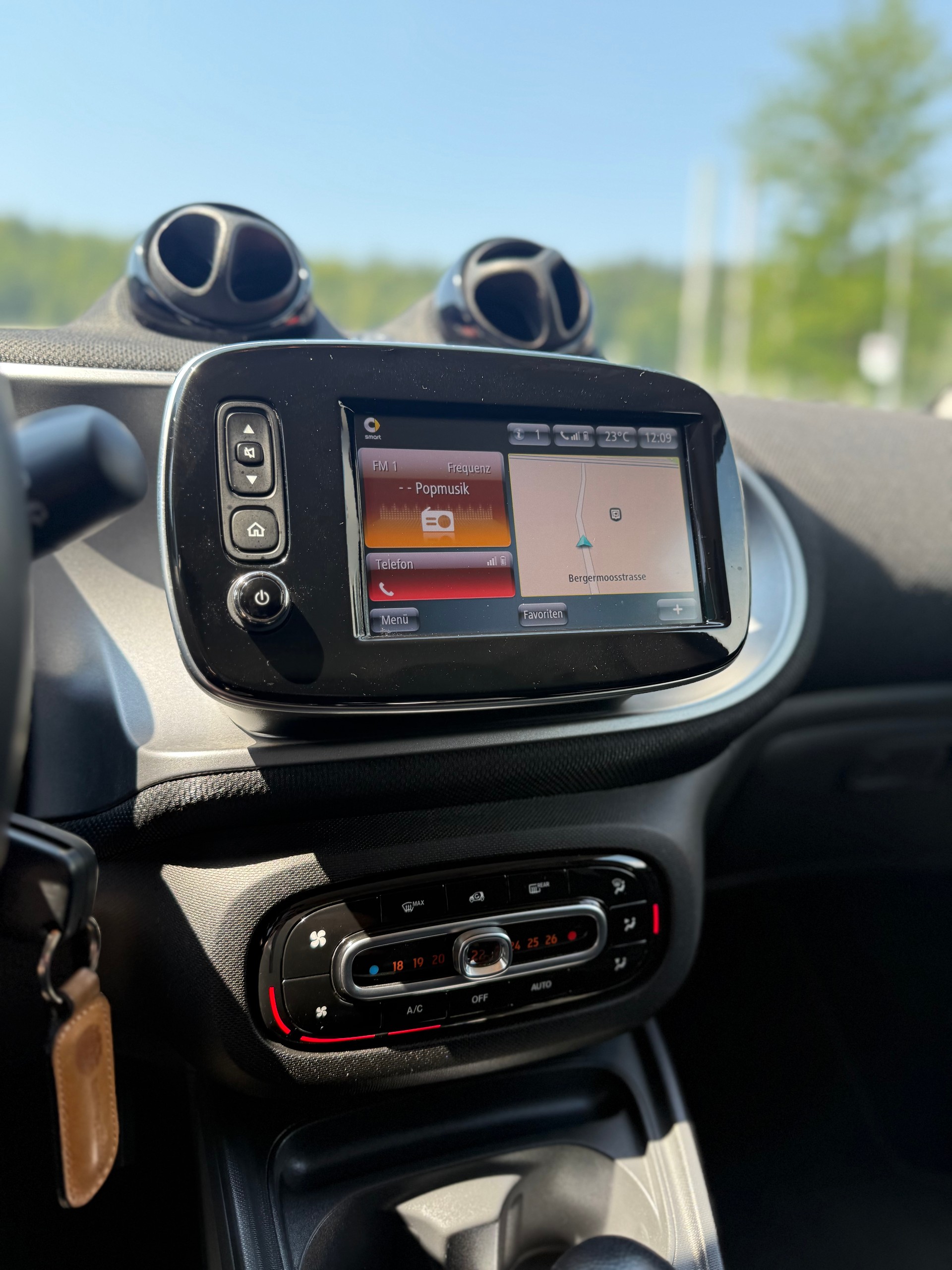 SMART fortwo BRABUS-image-13