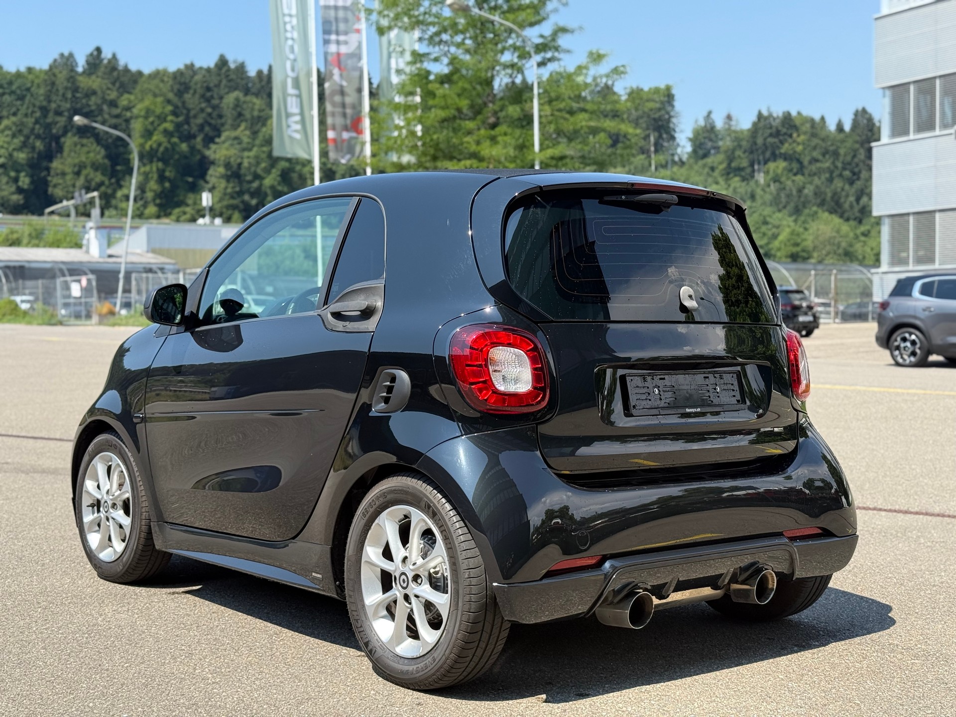 SMART fortwo BRABUS-image-2