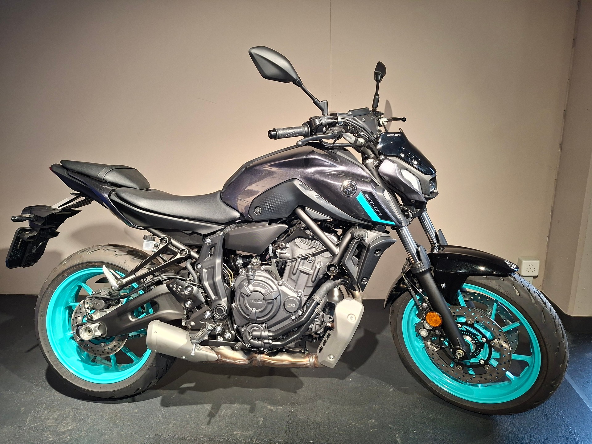 YAMAHA MT-07 (35KW)-image-2