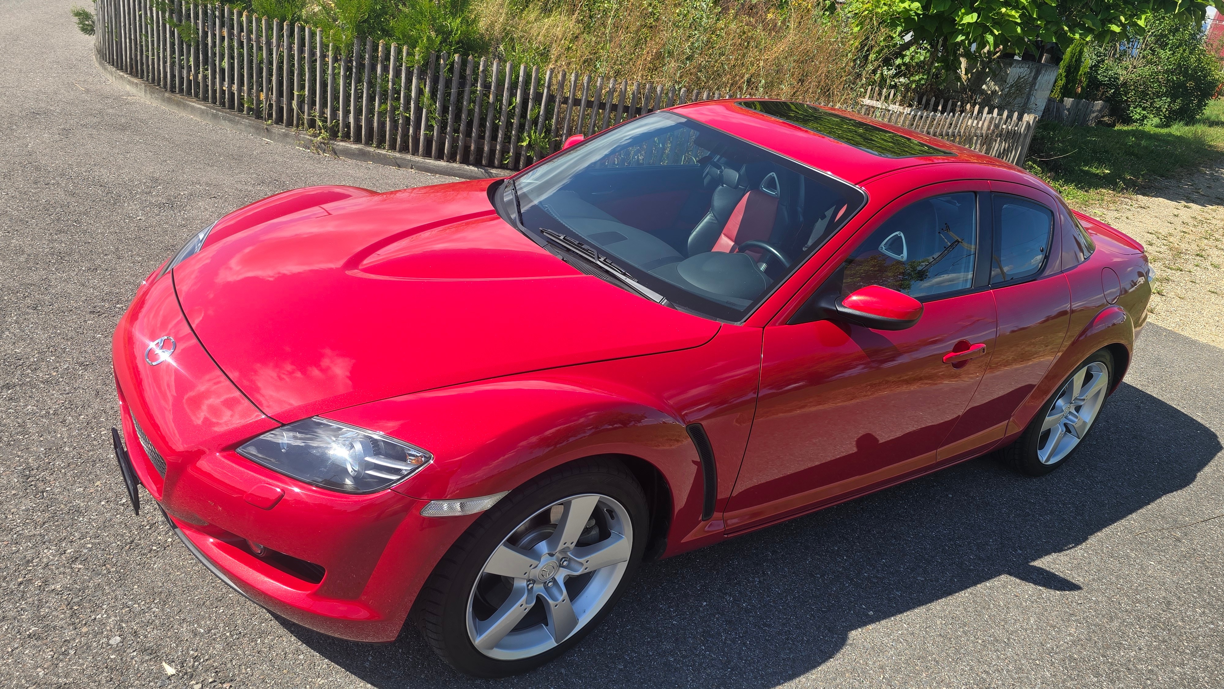 Car photo