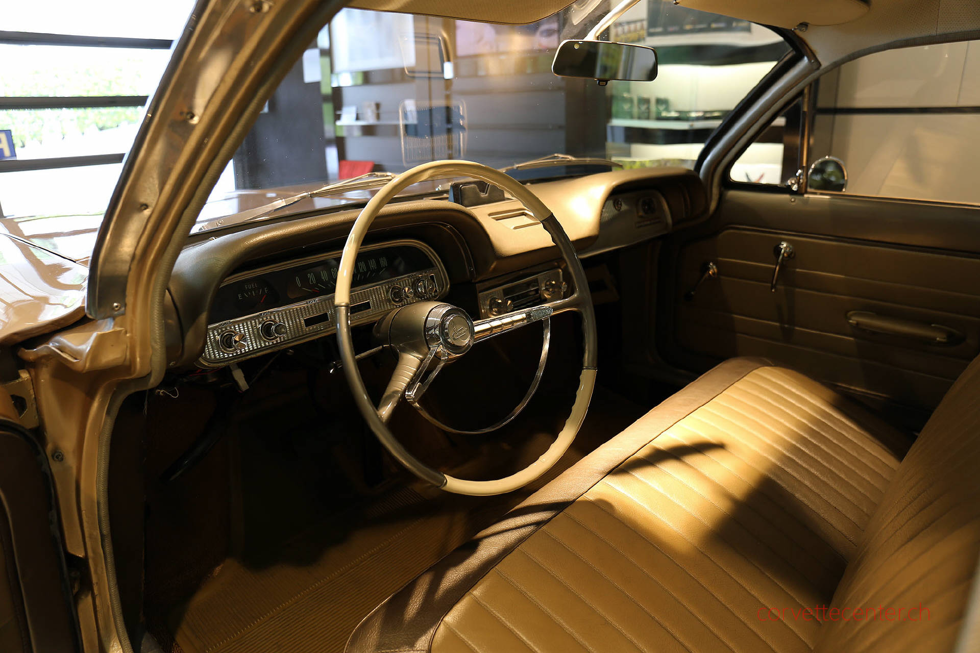 CHEVROLET Corvair 700 Deluxe Veteran-image-9