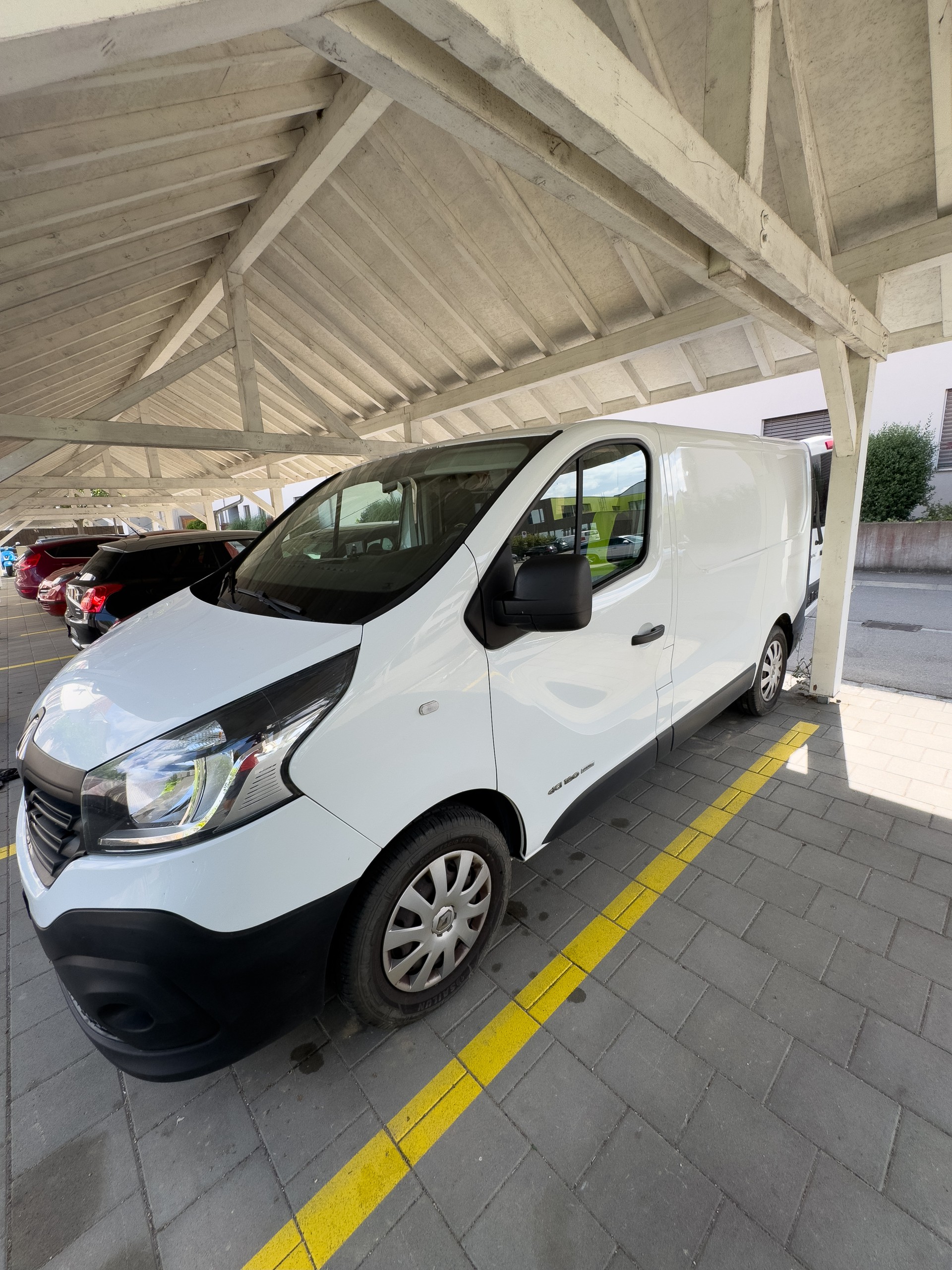 RENAULT Trafic 1.6 ENERGY TwinT. dCi120 2.9t Busin. L1H1-image-0