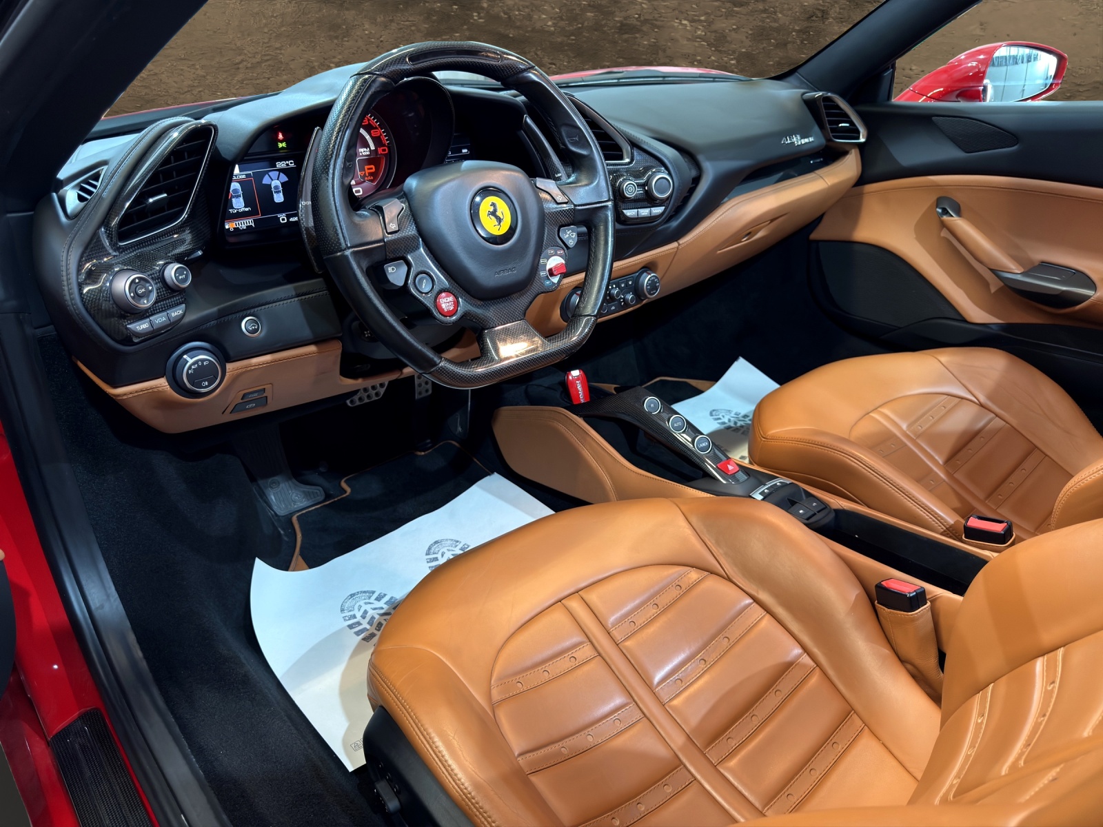FERRARI 488 Spider 3.9 V8-image-13
