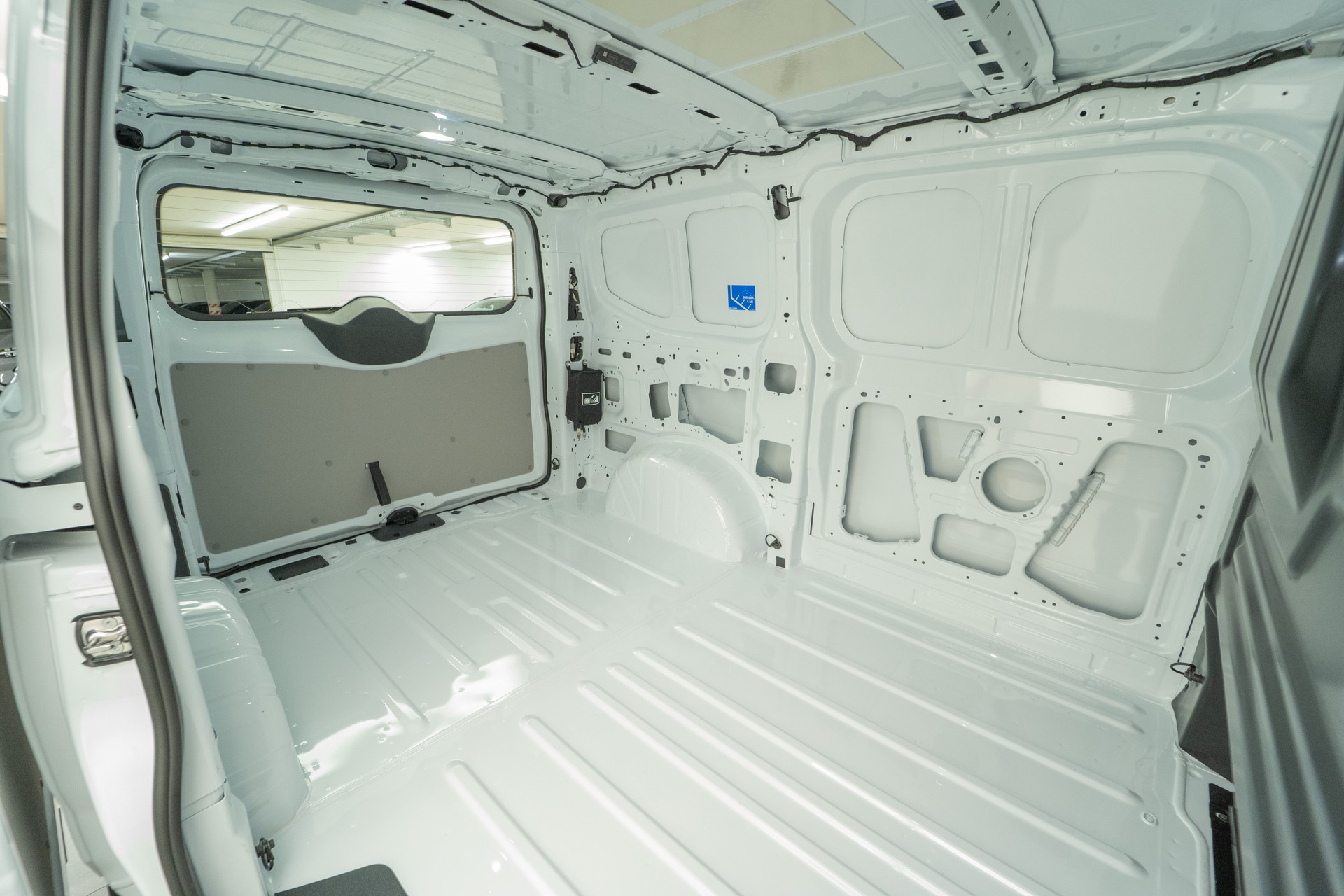 FORD Transit C Van 280 L1 2.0 EcoBlue 136 Trend-image-5