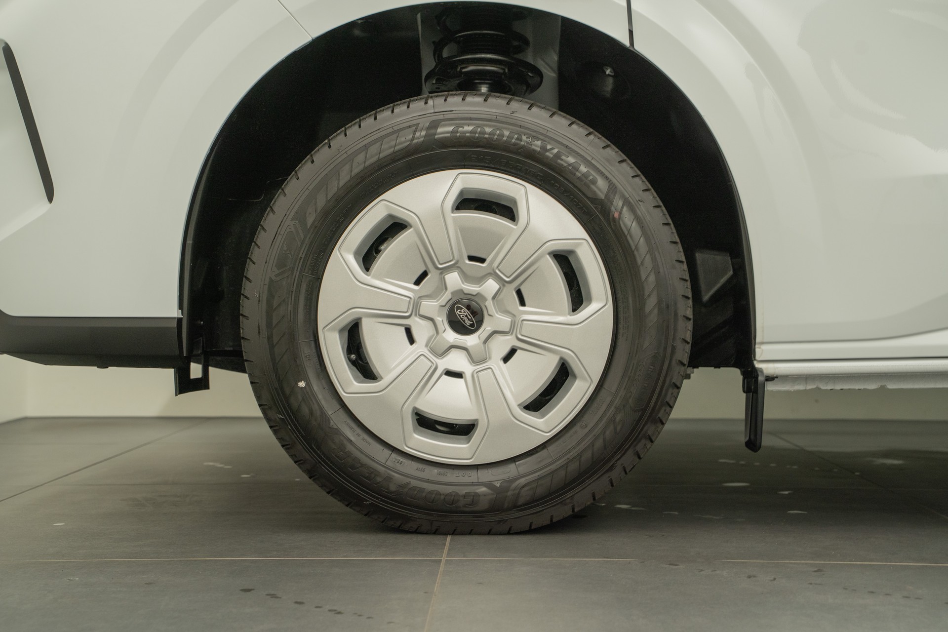 FORD Transit C Van 280 L1 2.0 EcoBlue 136 Trend-image-12