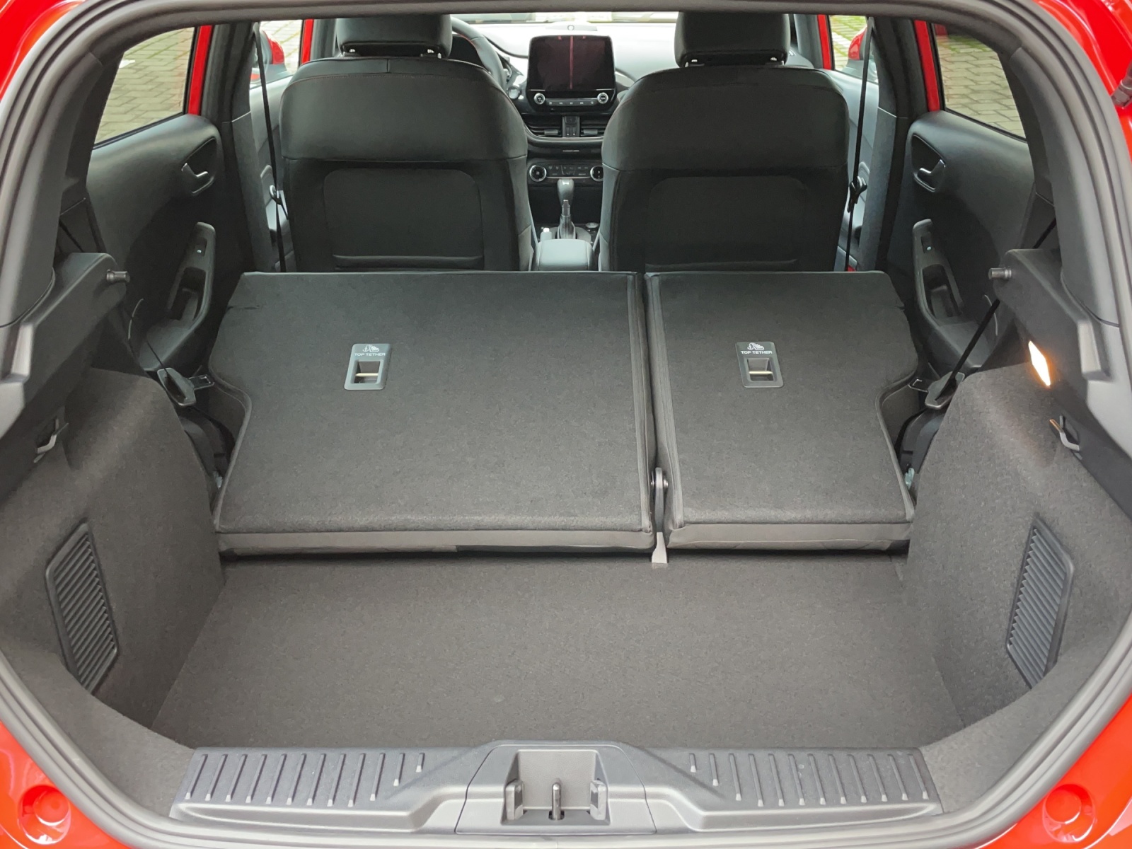 FORD Fiesta 1.0 EcoB Hybrid ST-Line X-image-13