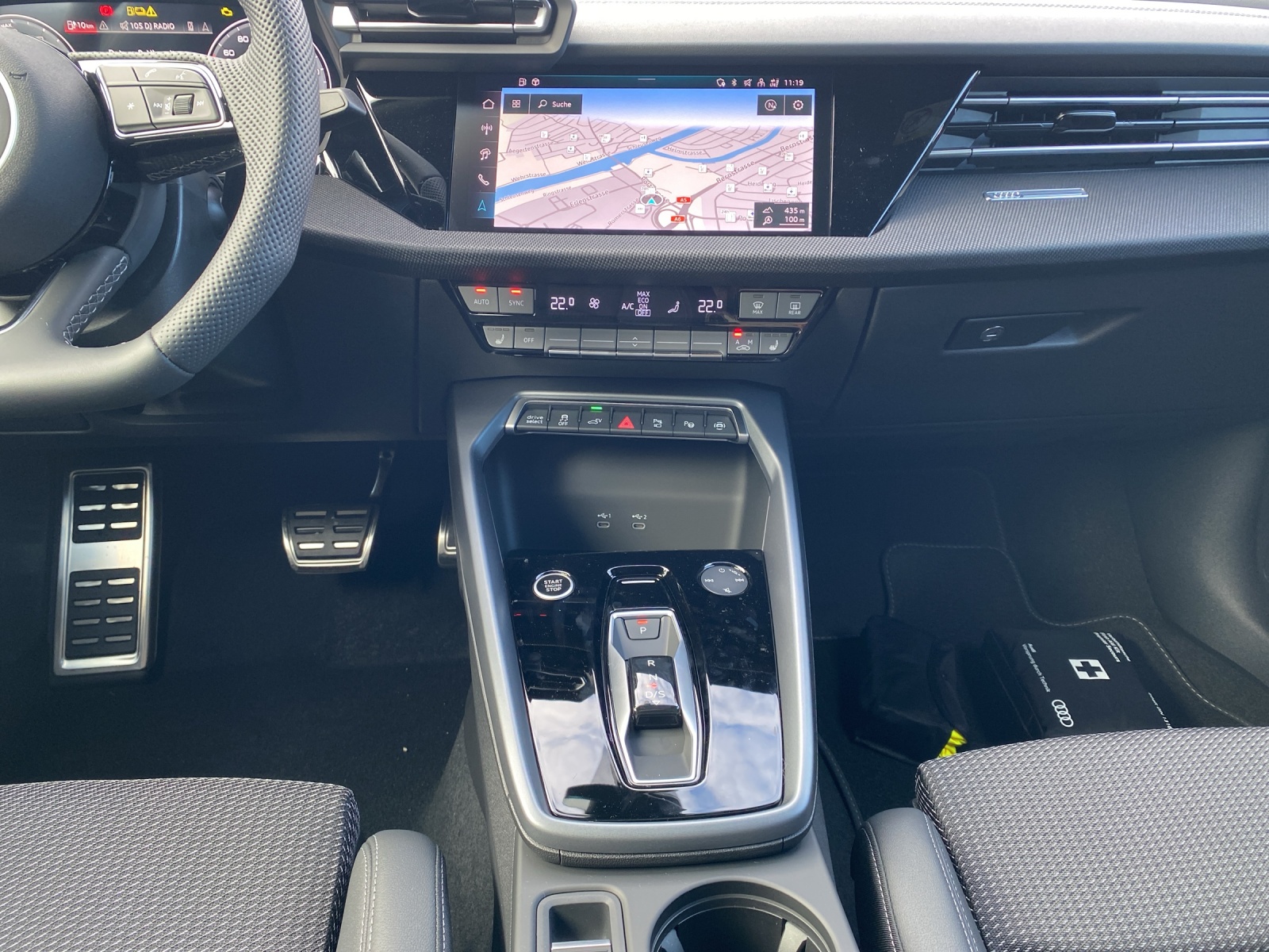 AUDI A3 Sportback 40 TFSI e Attraction S-tronic-image-10