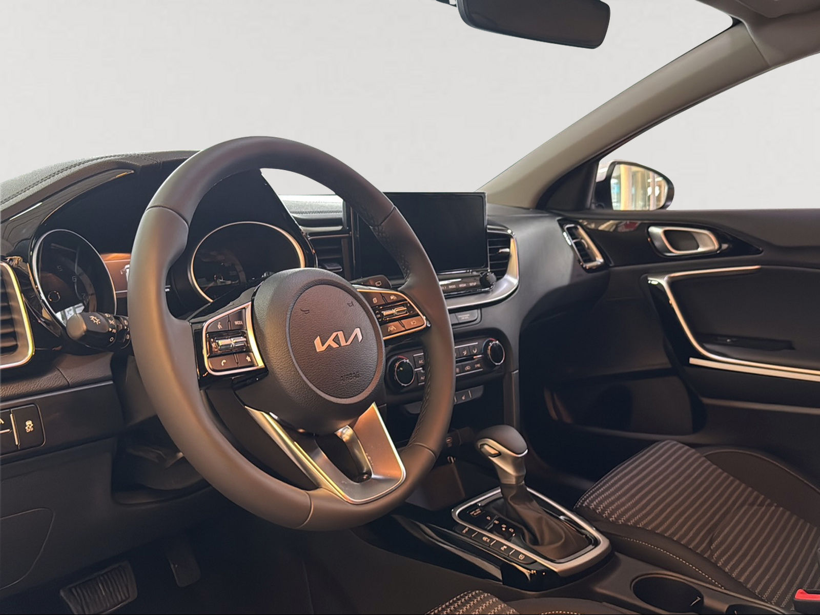 KIA Ceed Sportswagon 1.5 T-GDi Power DCT-image-7