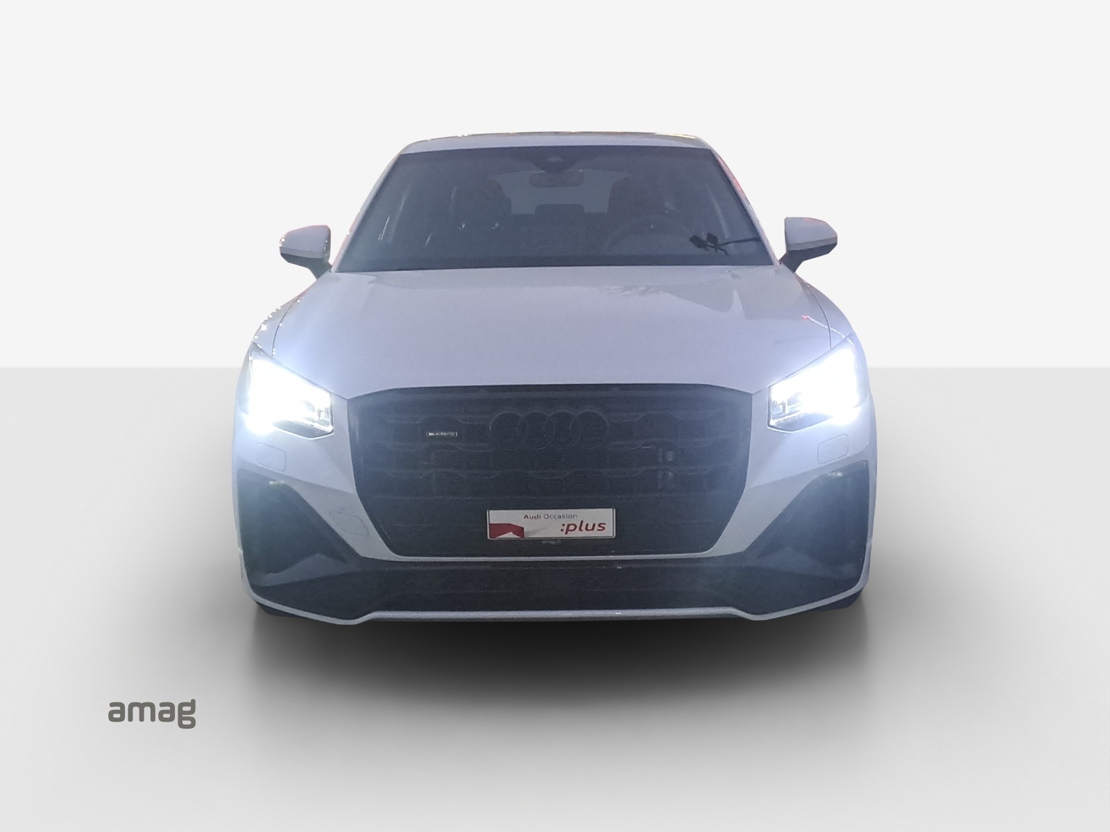 AUDI Q2 40 TFSI S line quattro S-tronic-image-6