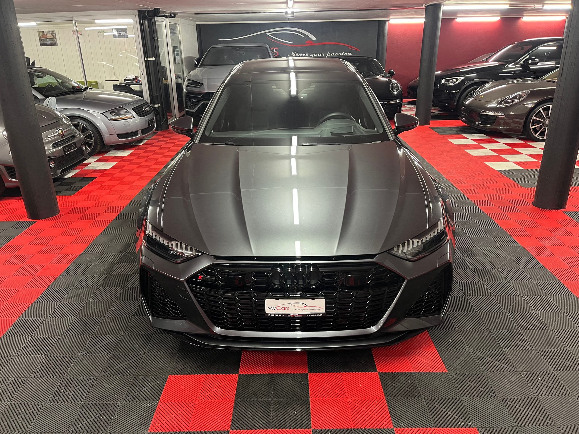 AUDI RS6 Avant 4.0 TFSI V8 quattro-image-2