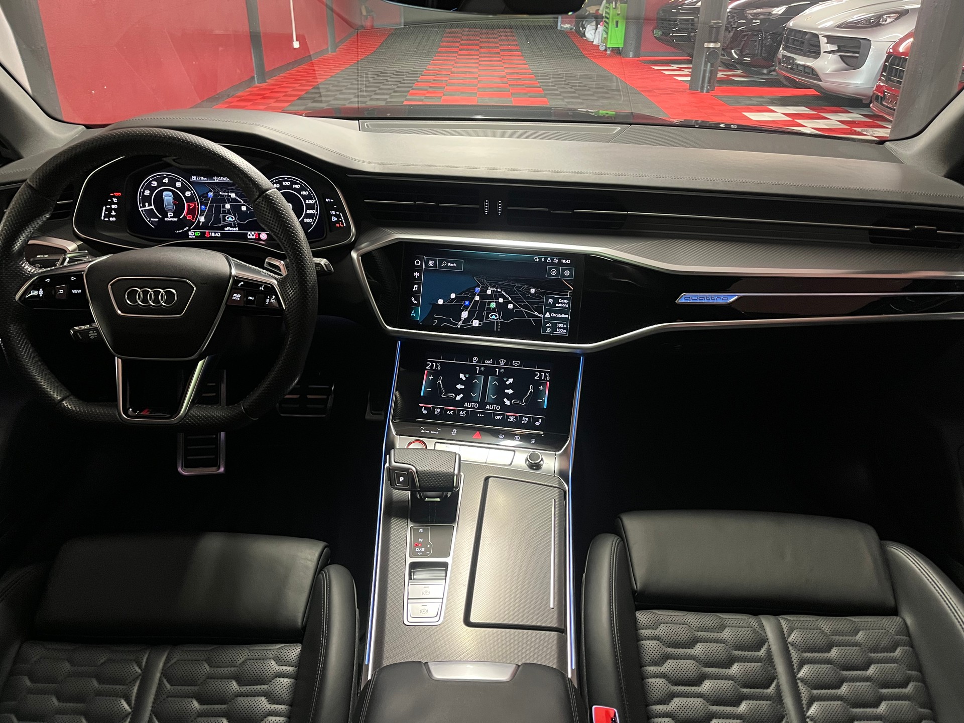 AUDI RS6 Avant 4.0 TFSI V8 quattro-image-14