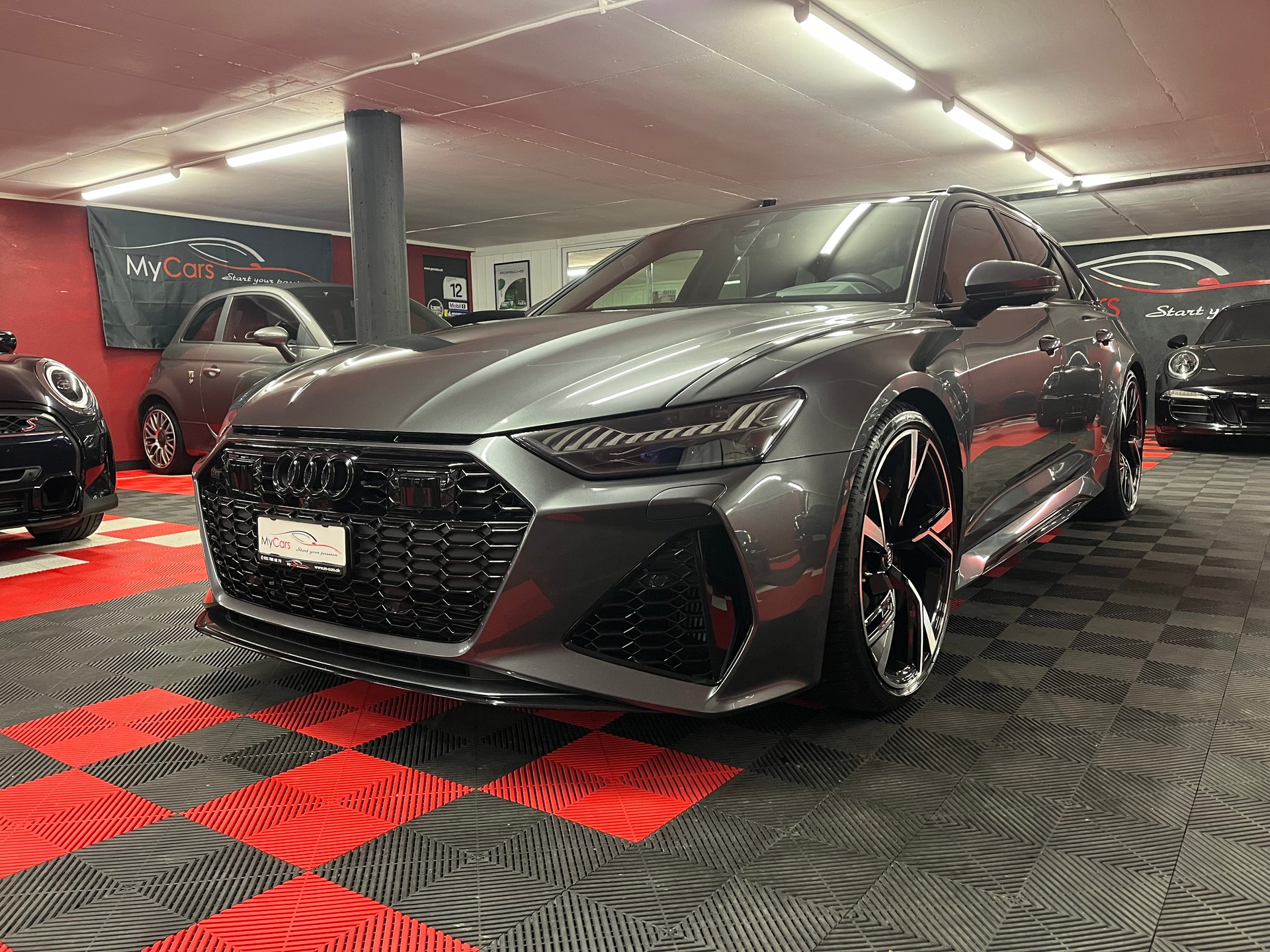 AUDI RS6 Avant 4.0 TFSI V8 quattro-image-1